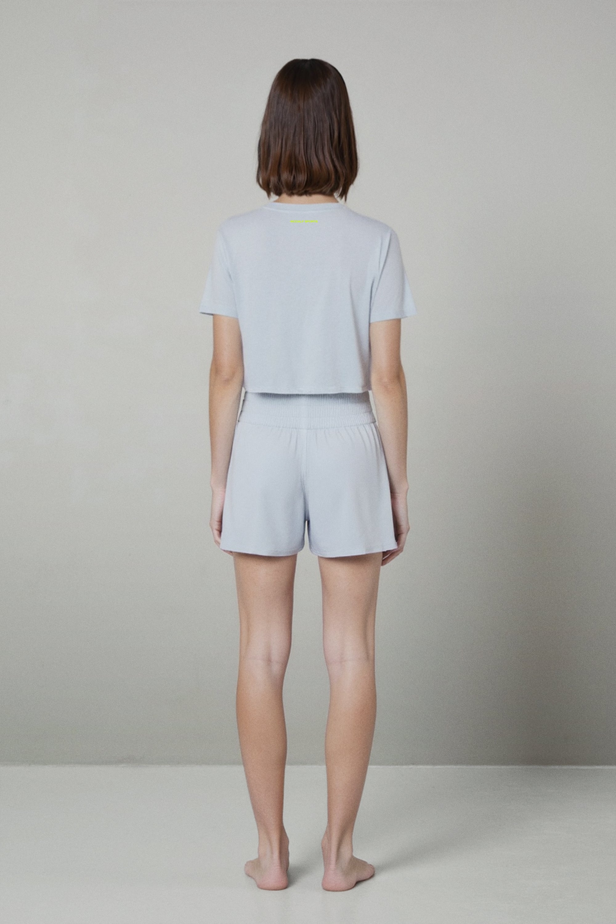 ecoalf-shorts-spring-gris-de-mujer-upf-50-secado-r-pido-nylon-reciclado image 4