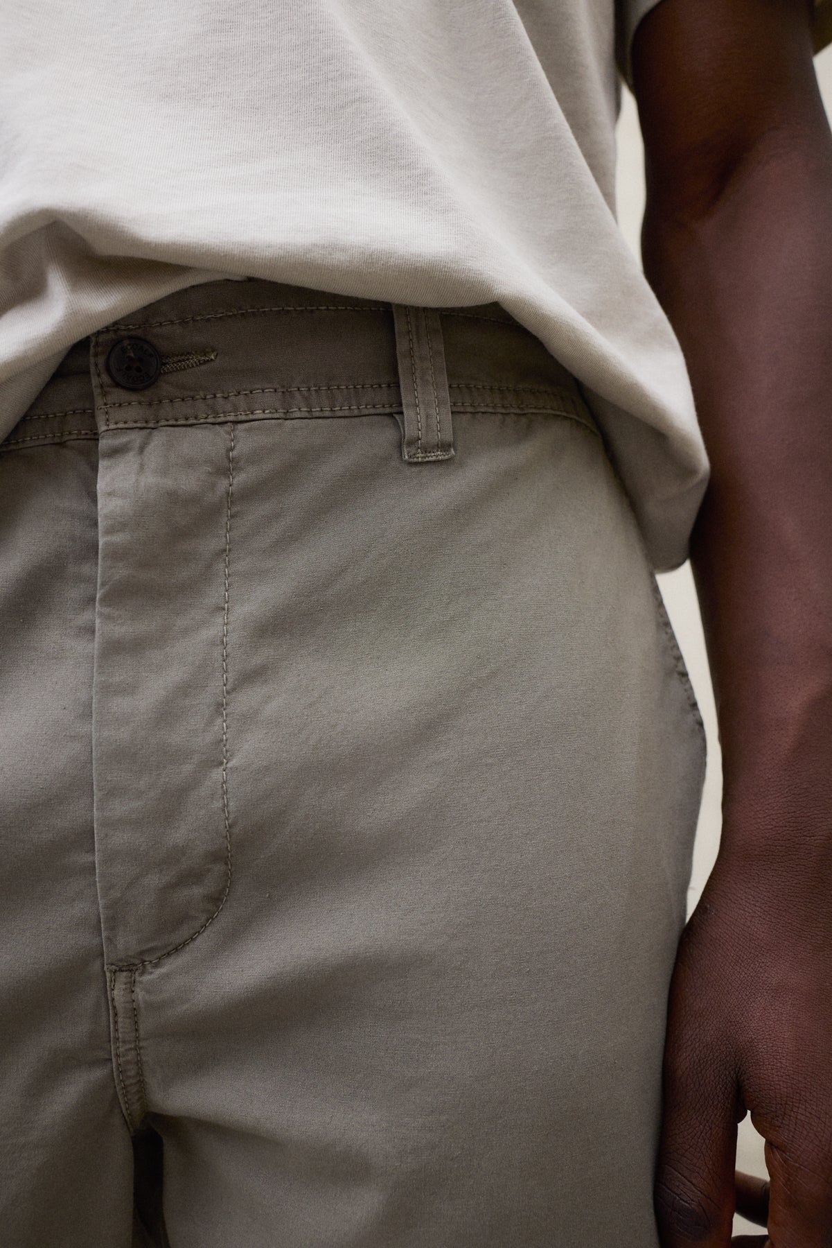 ecoalf-ethiwin-pantalones-marrones-de-hombre image 4