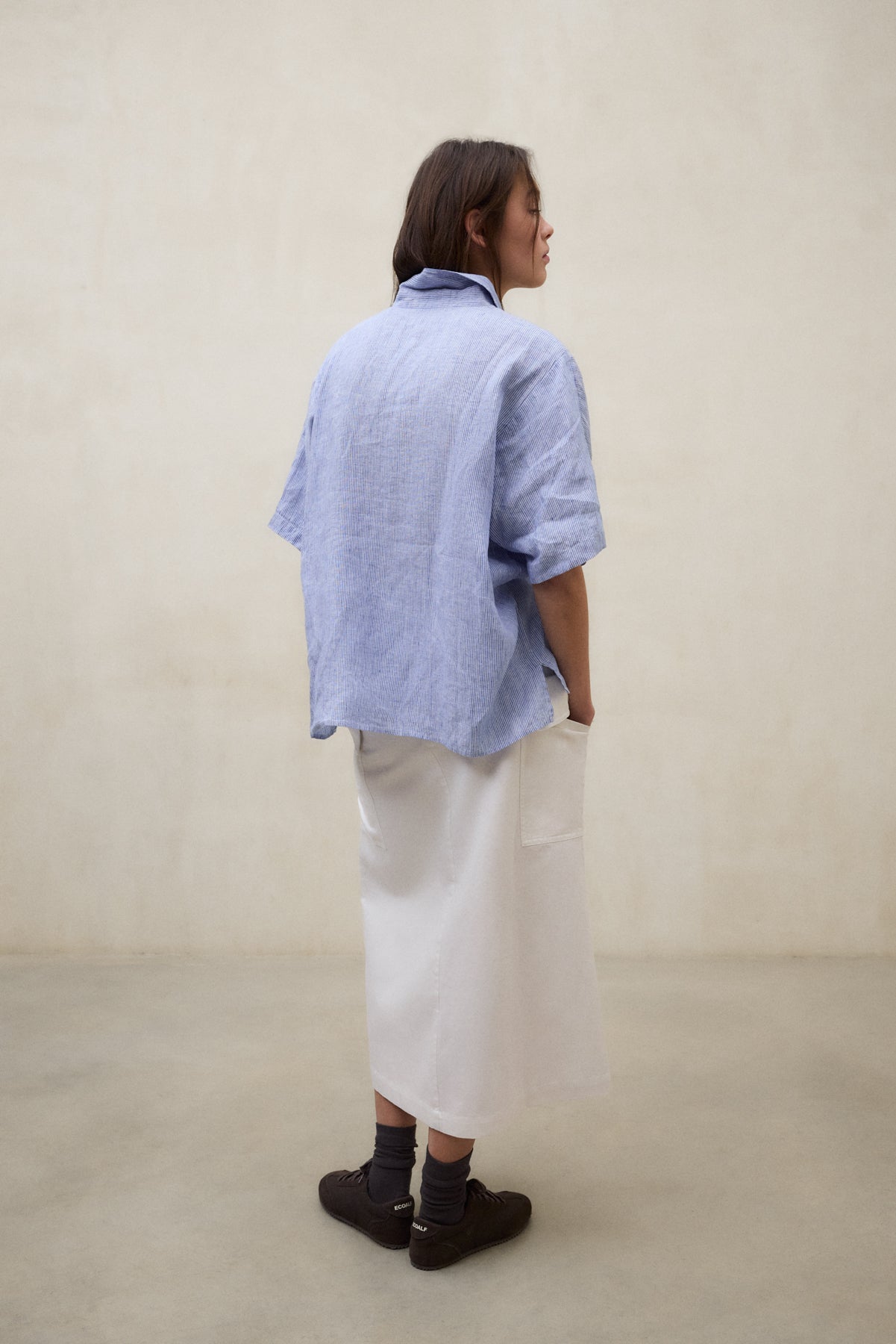 camisa-melania-a-rayas-ecoalf-azul-lino-oversize image 2