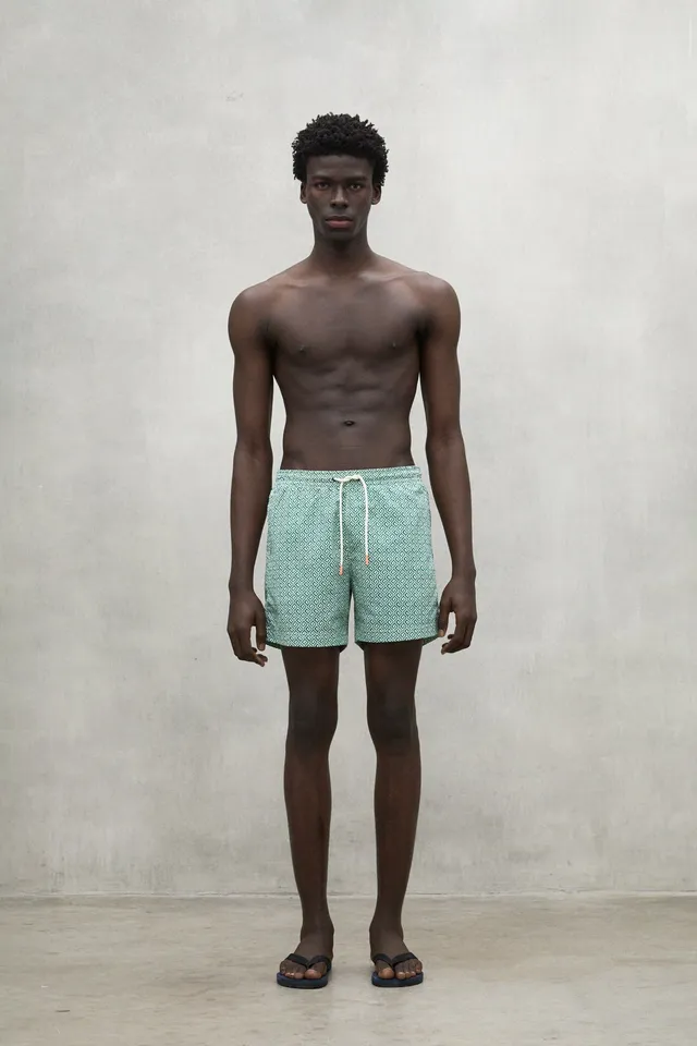 traje-de-ba-o-bequia-verde-de-ecoalf-para-hombre-100-poliamida-reciclada-fit-reg image 1
