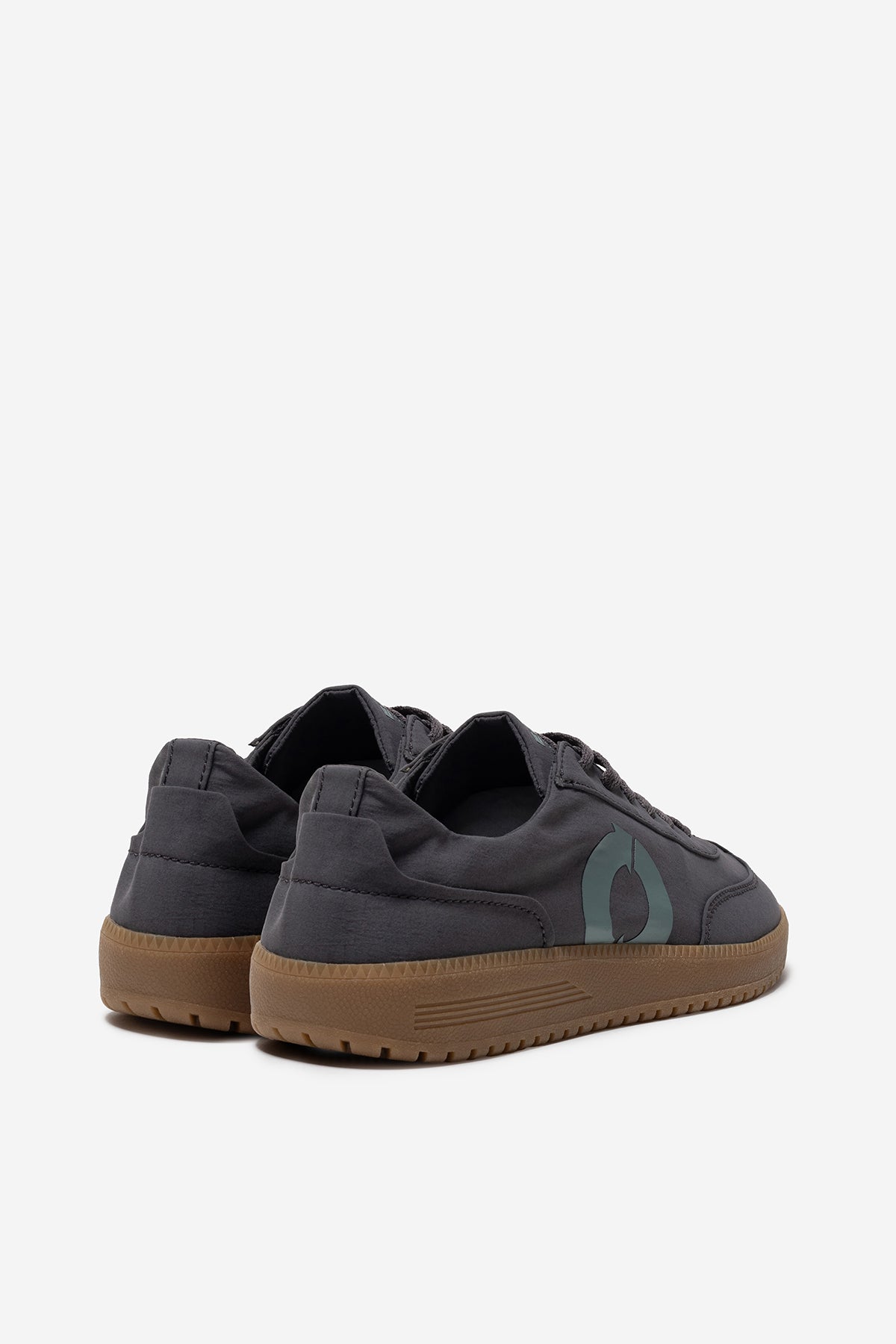 zapatilla-ecoalf-bapsom-strenk-de-hombre-en-gris-oscuro image 3