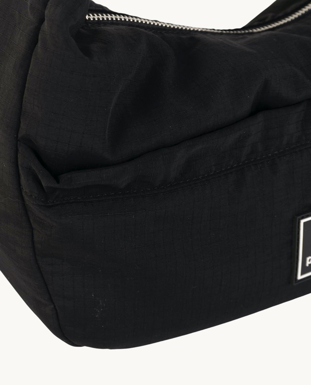 kbas-bandolera-de-nylon-negro-32x15x19-cm-correa-cruzada-y-cremallera image 3