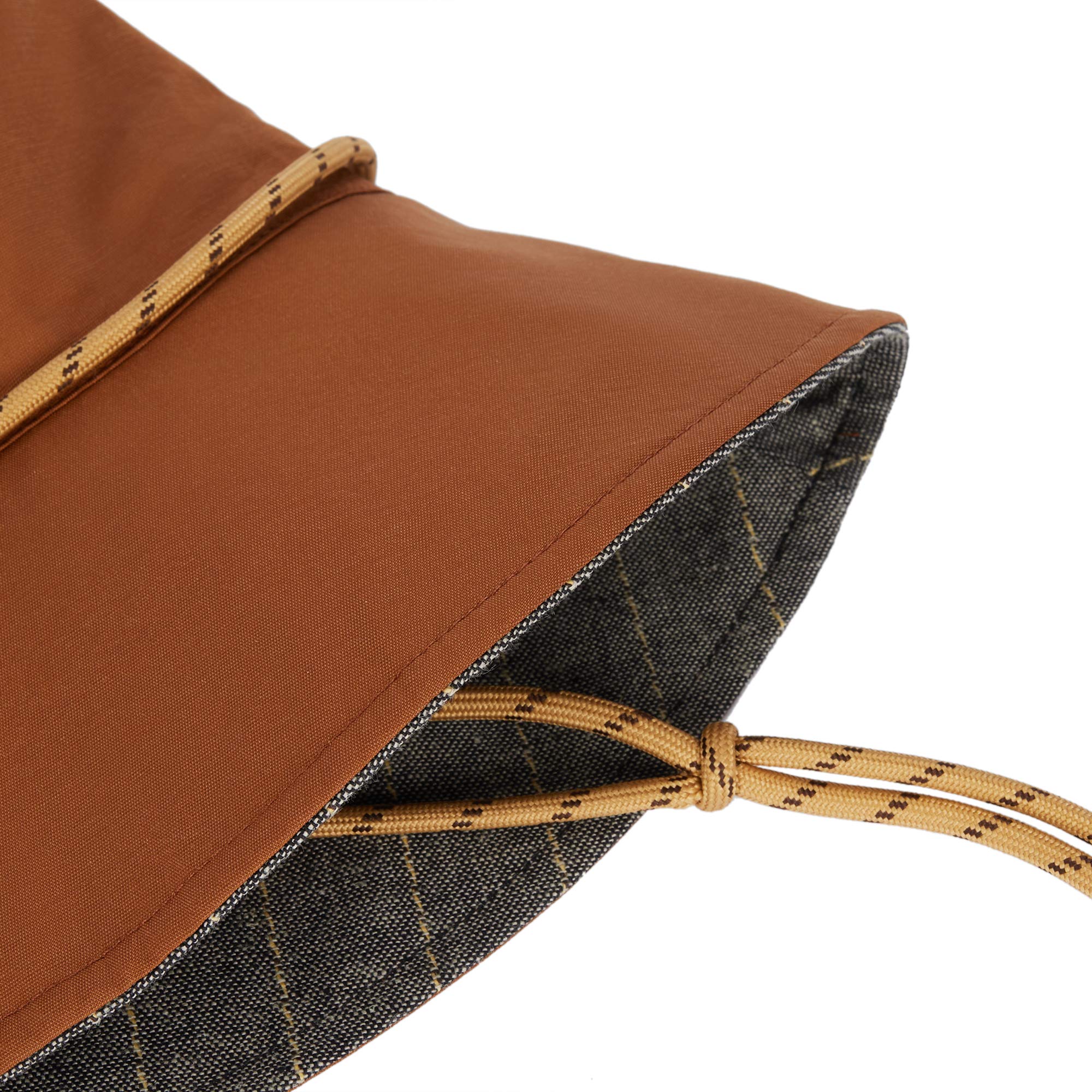parfois-gorro-bucket-tiras-para-mujer image 3