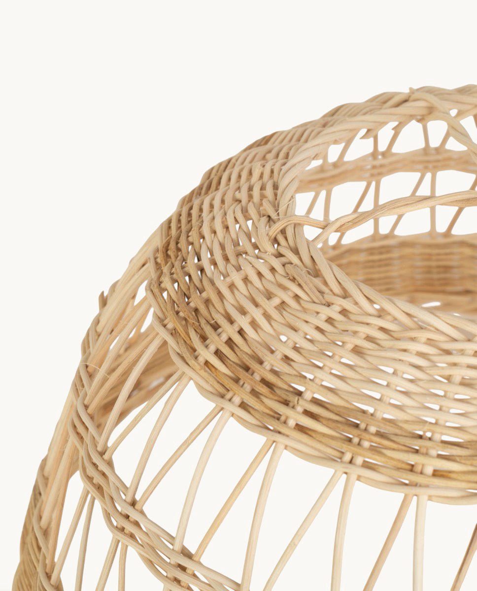 kbas-l-mpara-de-rattan-artesanal-para-ambiente-c-lido image 2