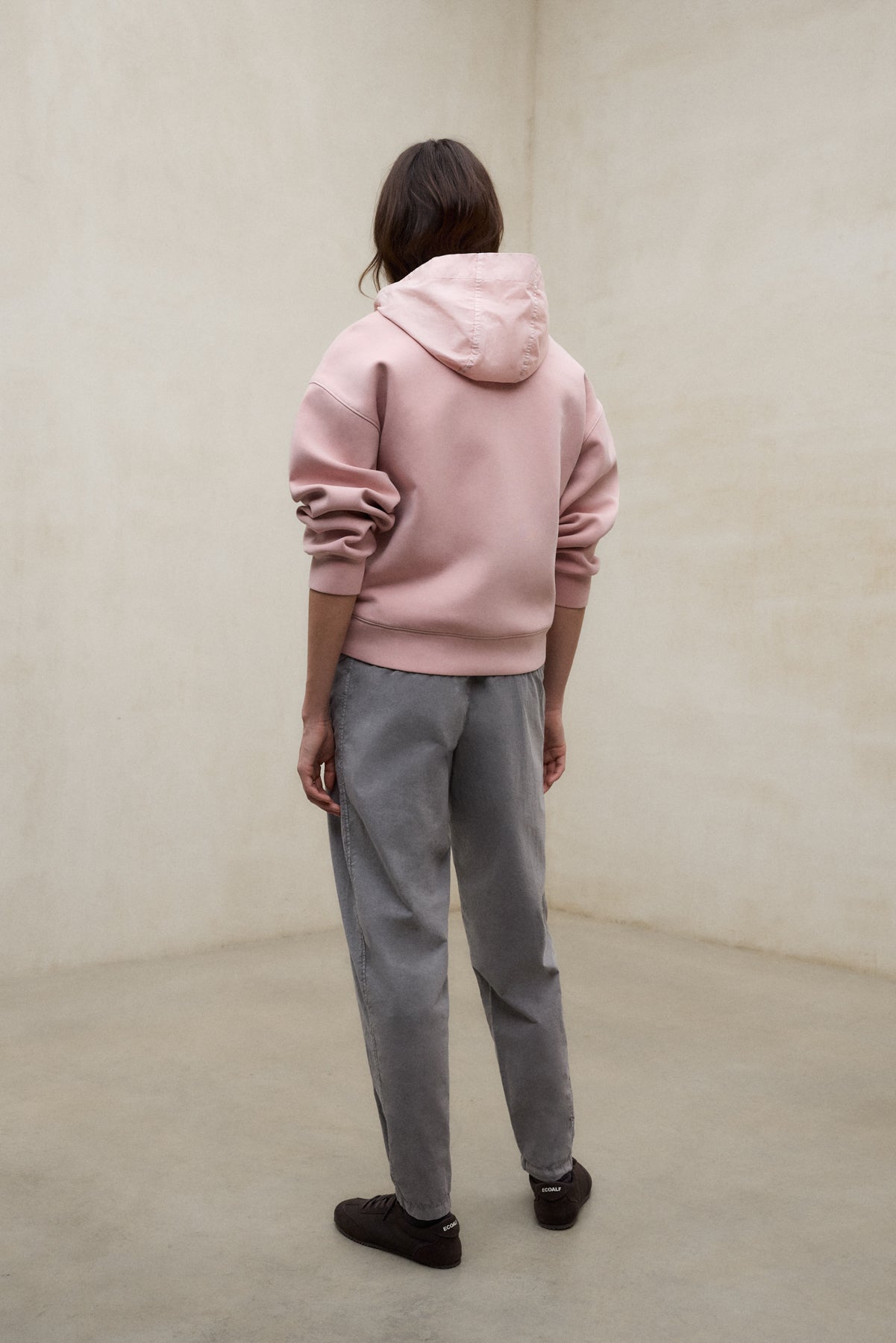 sudadera-ecoalf-arica-rosa-de-neopreno-y-algod-n-org-nico-para-mujer image 3
