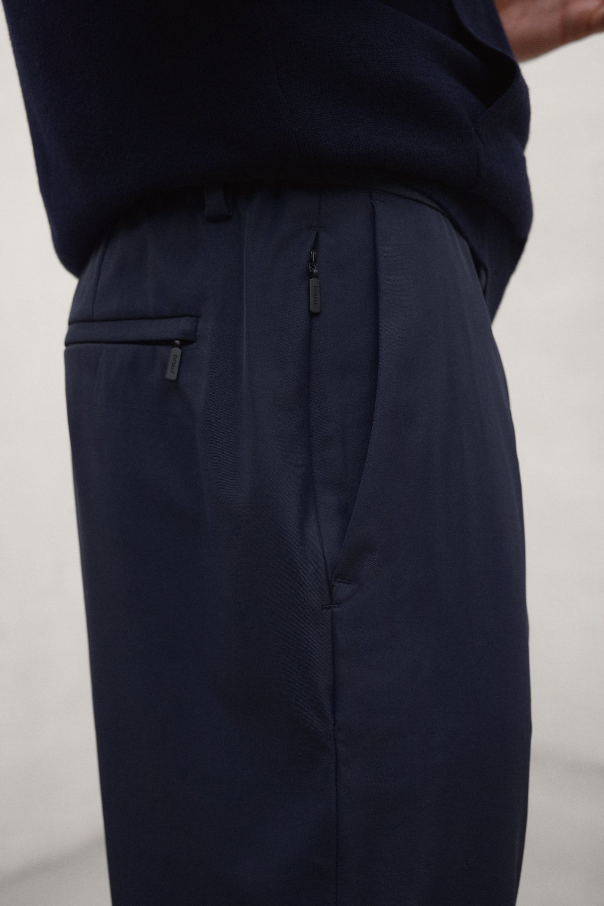 ecoalf-bafi-pantal-n-t-cnico-azul-marino-para-hombre image 4