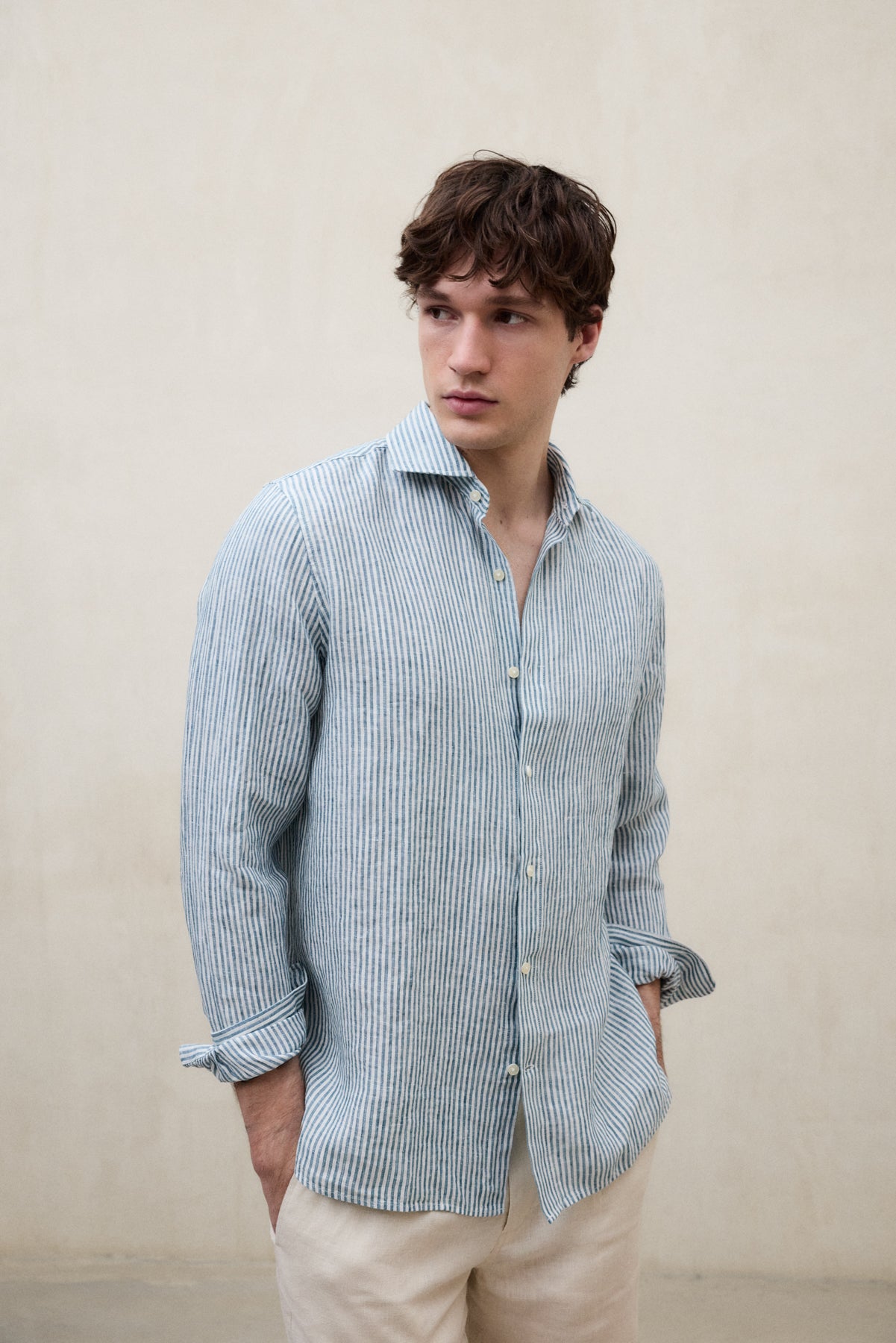ecoalf-camisa-alfredo-de-lino-a-rayas-verde-hombre image 3