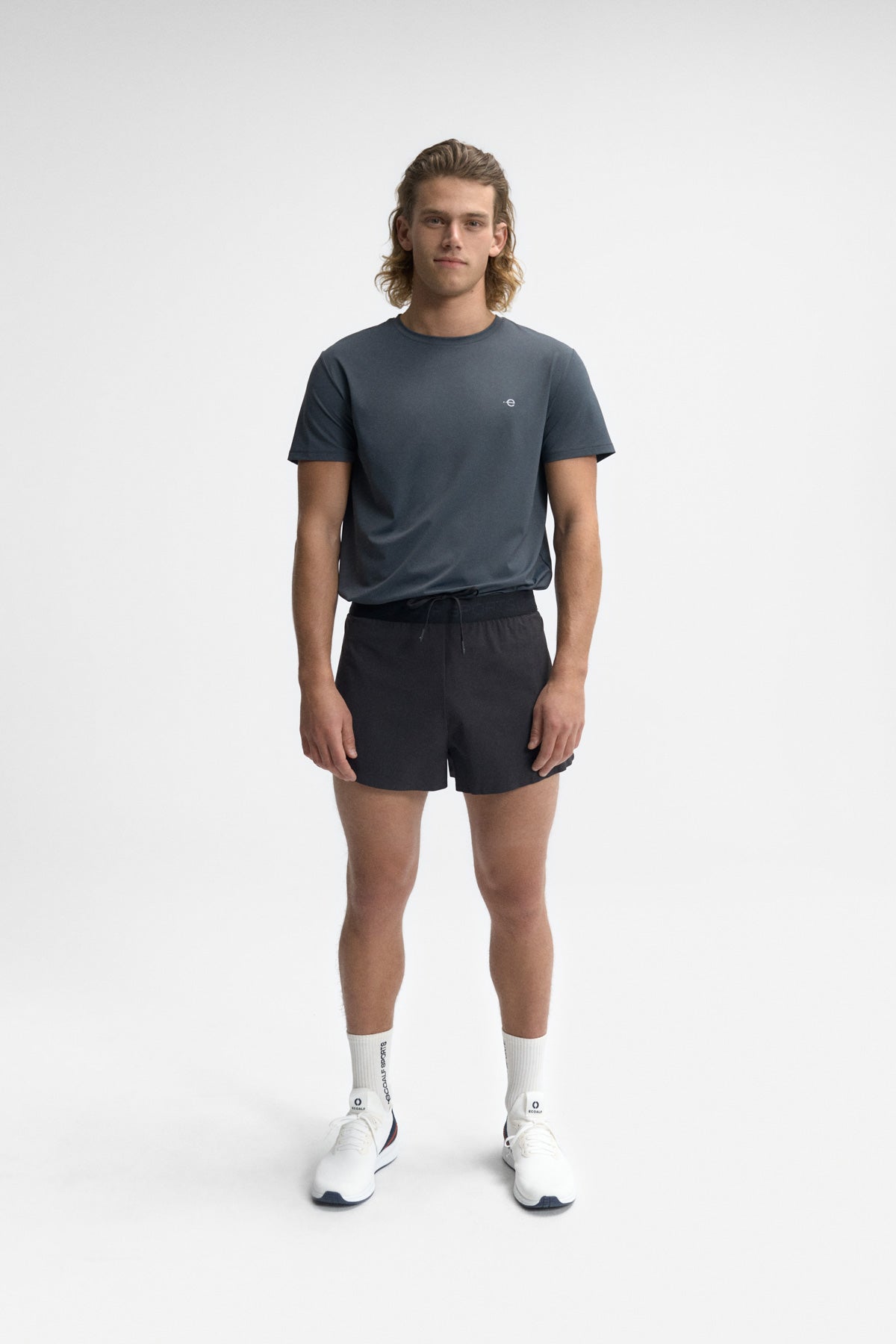 pantal-n-corto-boston-ecoalf-de-nylon-reciclado-para-hombre-negro-ligero-y-repel image 2