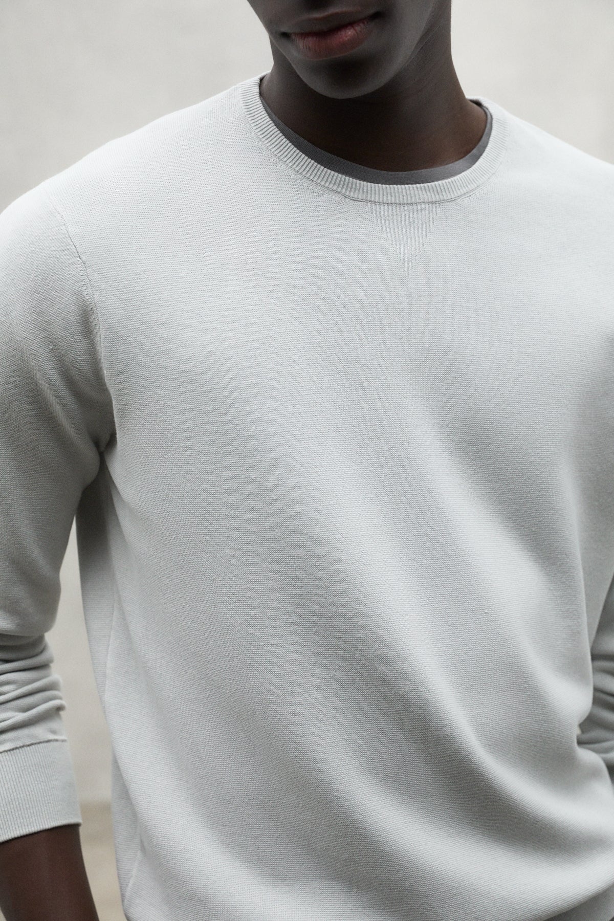 ecoalf-jersey-manzano-gris-claro-70-algod-n-org-nico-y-30-lino-punto-milano-14gg image 6