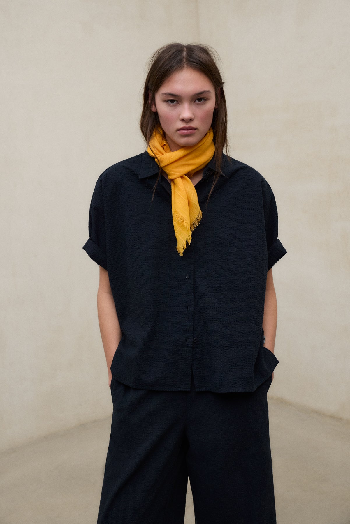 ecoalf-camisa-melania-de-seersucker-azul-marino-para-mujer-70-algod-n-org-nico-f image 2