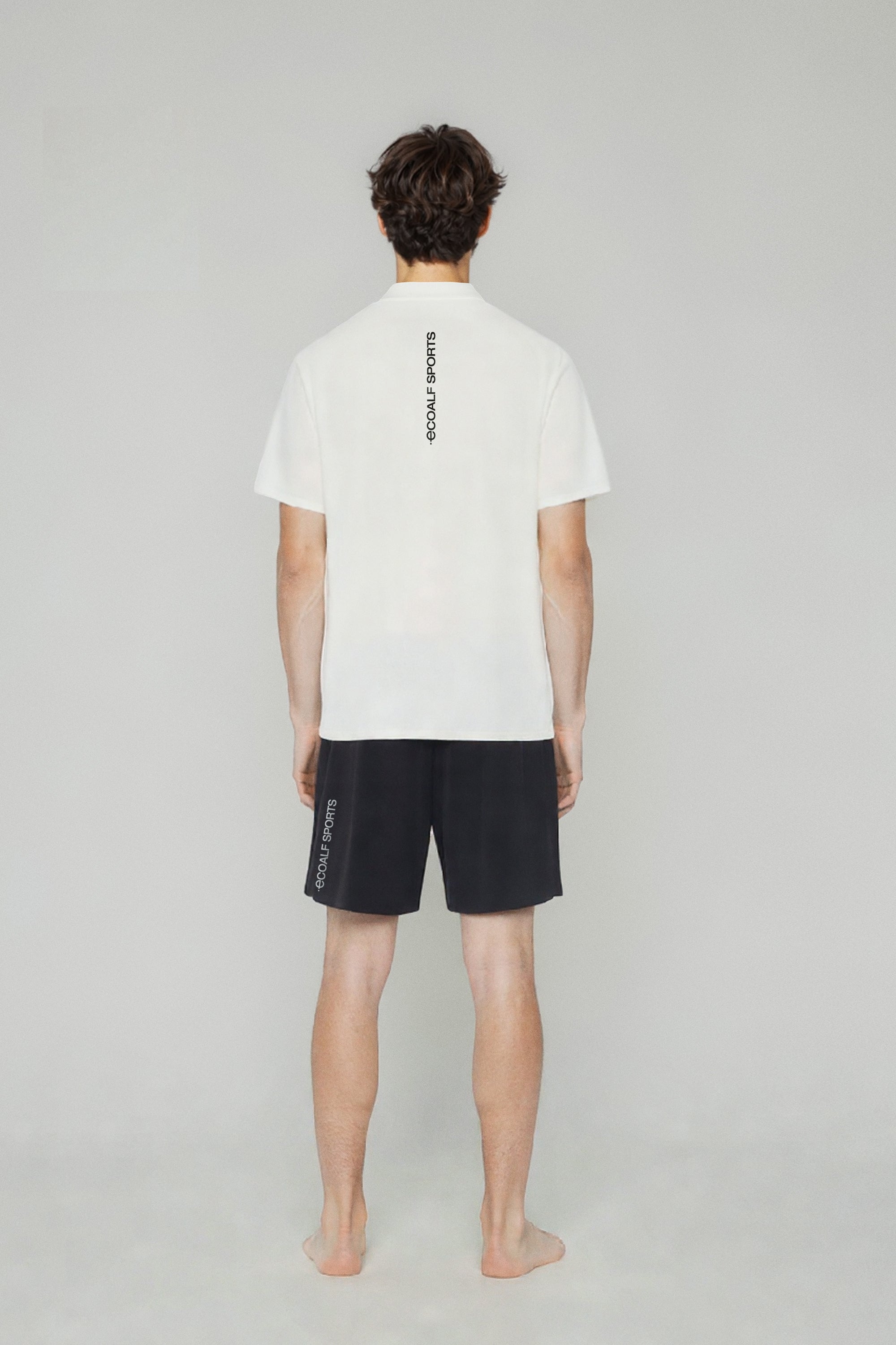 polo-ecoalf-jones-blanco-88-nylon-reciclado-transpirable-y-secado-r-pido image 2
