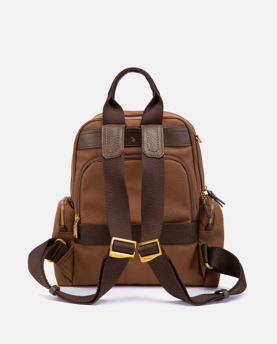 abbacino-mochila-materiales-reciclados-cognac-efecto-piel image 5