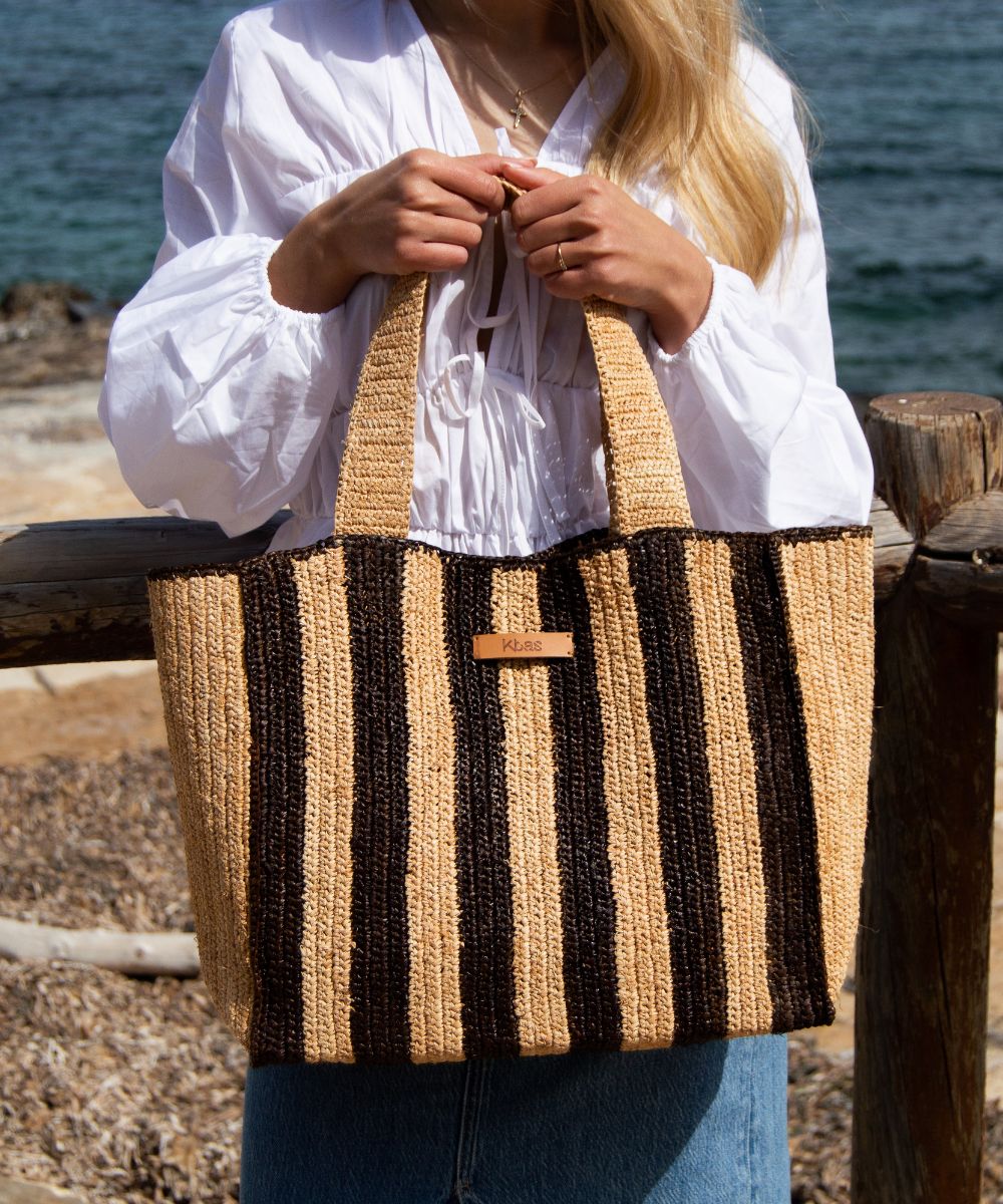 kbas-bolso-tote-de-rafia-natural-a-rayas-con-cierre-magn-tico image 1