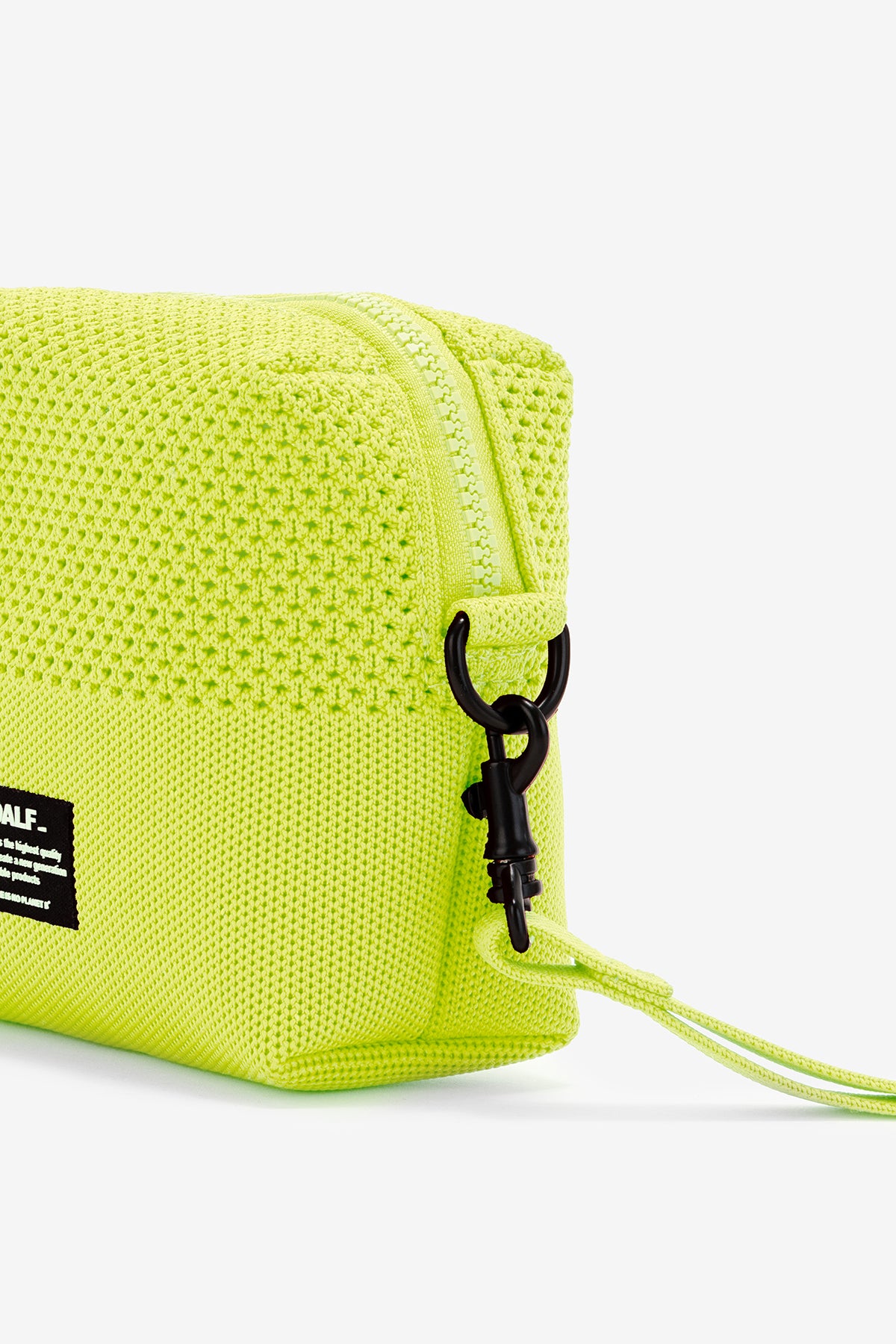 ecoalf-bolso-clutch-tika-amarillo-colecci-n-hilo-del-mar-tejido-de-punto-estruct image 4