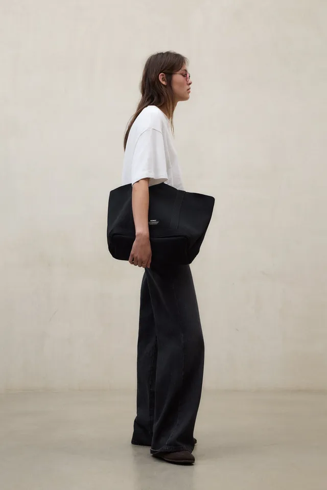 bolso-shopper-ecoalf-marta-tika-negro-de-mujer-100-poli-ster-reciclado-doble-asa image 1