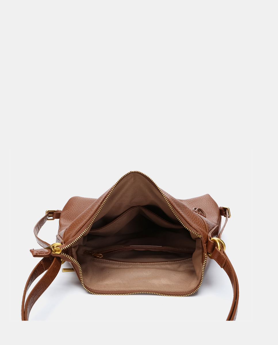 abbacino-bolso-multifuncional-reciclado-cognac-convertible-a-mochila image 6