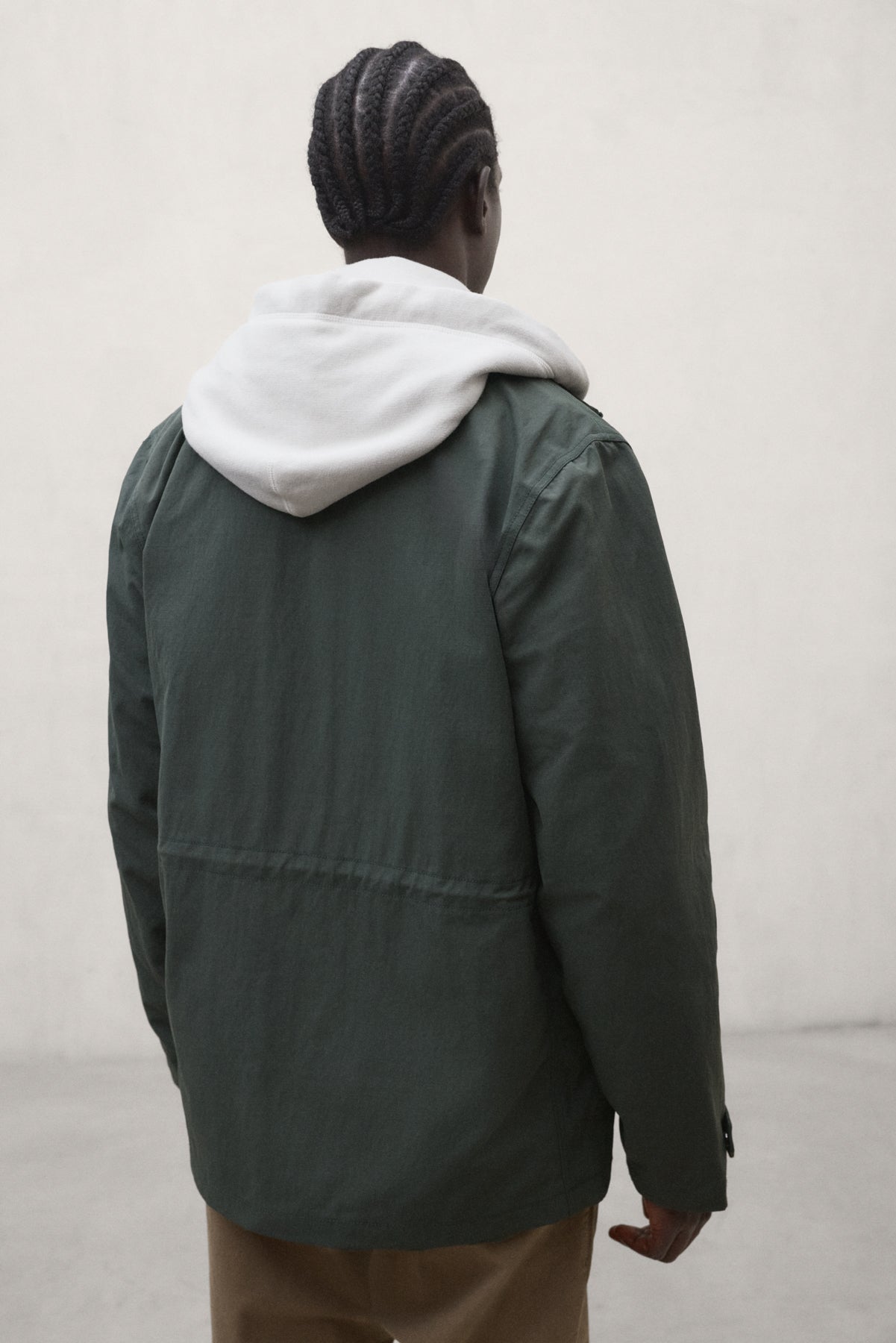 chaqueta-ecoalf-altia-verde-de-poliamida-reciclada-para-hombre image 6