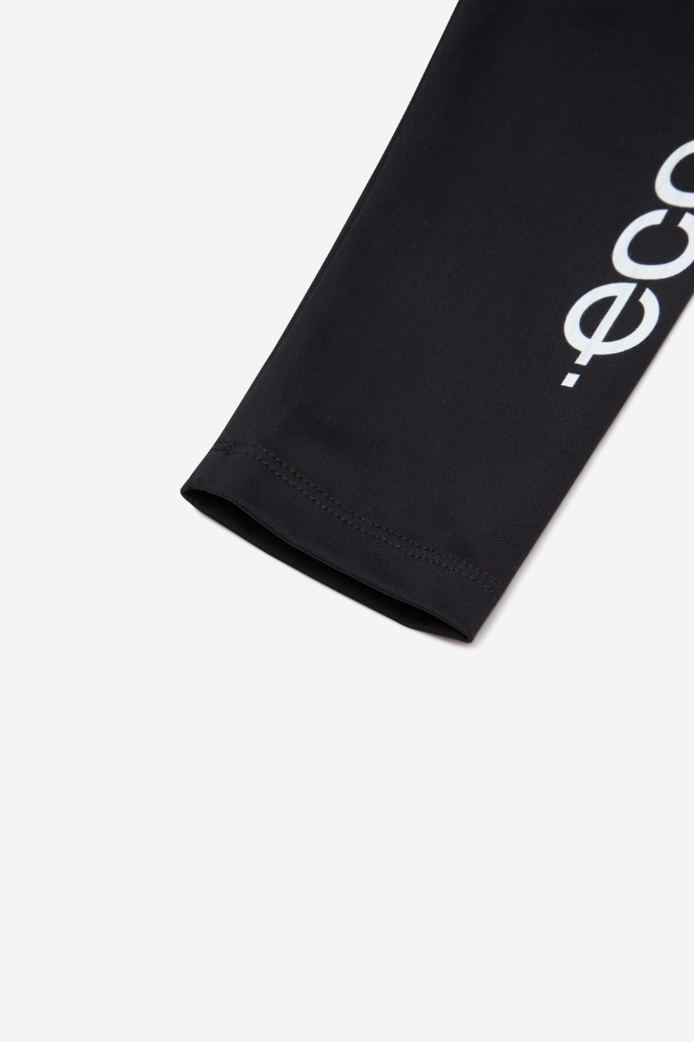 camiseta-de-licra-ecoalf-bolang-negra-protecci-n-uv-poliamida-reciclada image 7