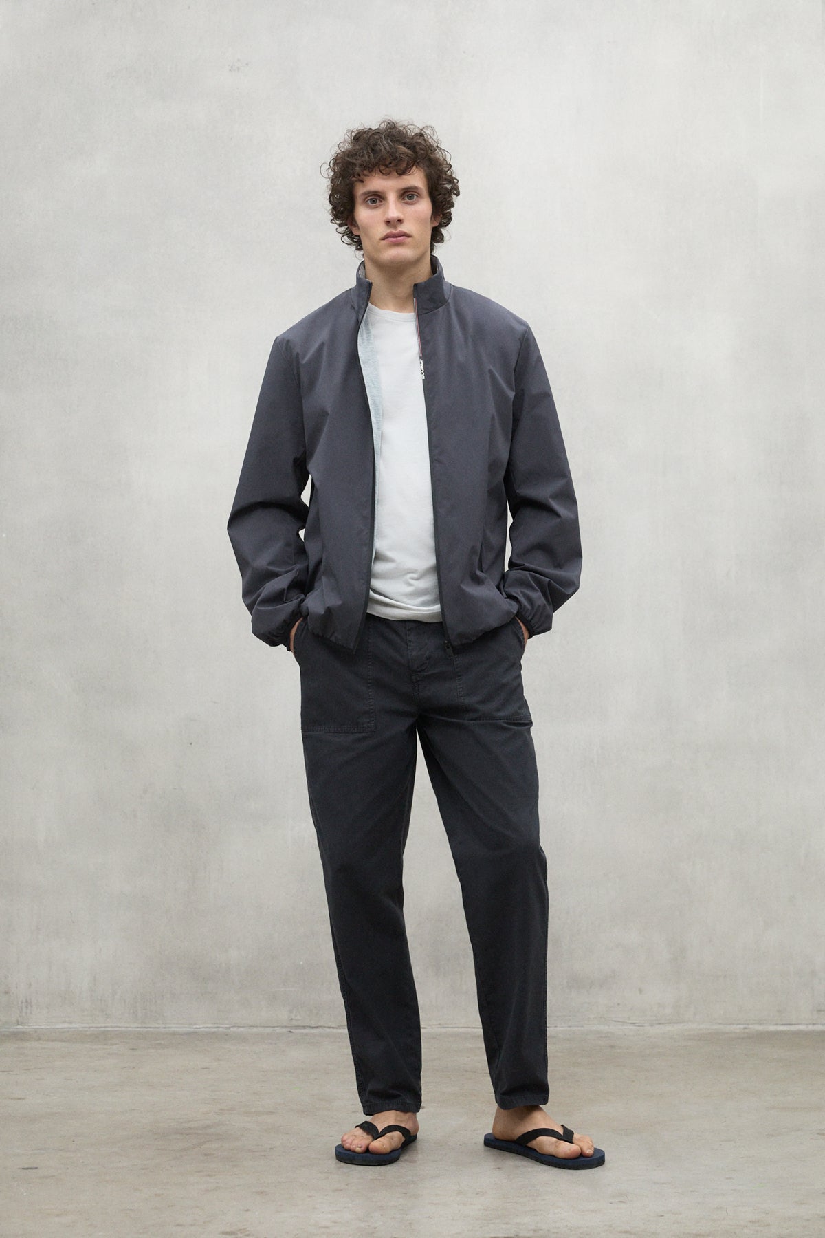 ecoalf-chaqueta-james-gris-oscuro-de-hombre-100-poli-ster-reciclado-impermeable image 1