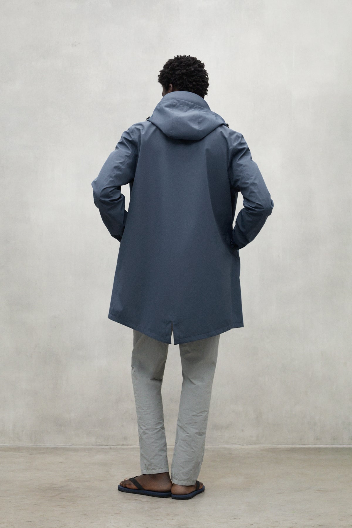 chaqueta-ecoalf-venue-azul-impermeable-de-poli-ster-reciclado-para-hombre image 3