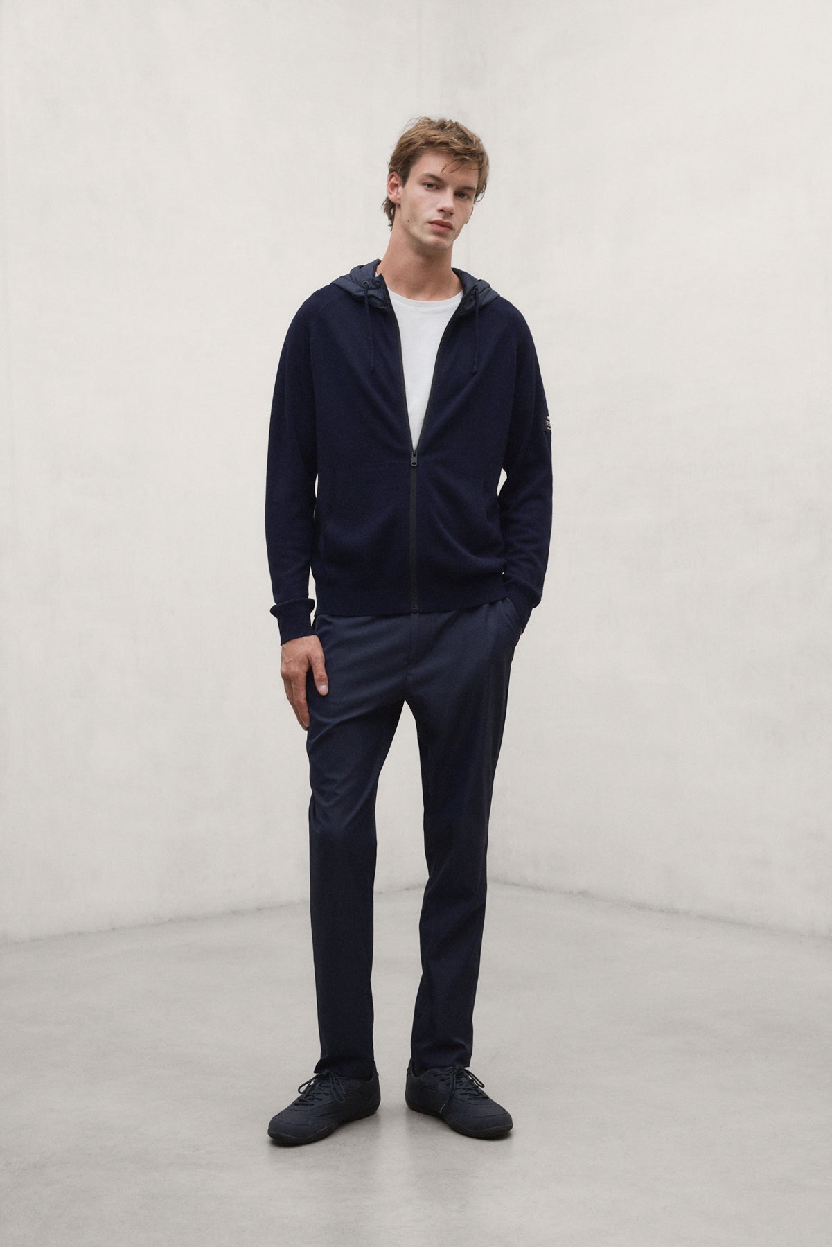 ecoalf-bafi-pantal-n-t-cnico-azul-marino-para-hombre image 2