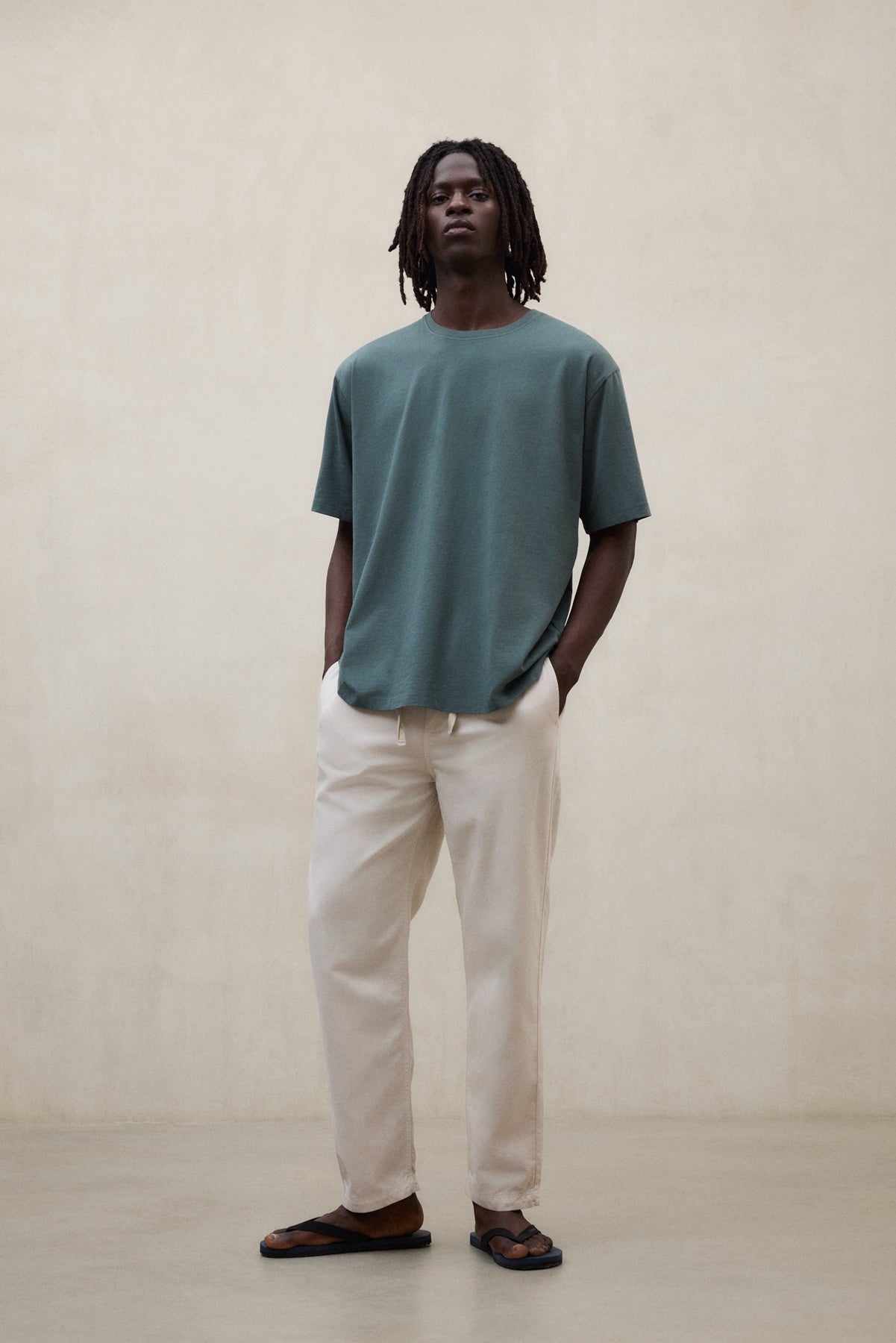 camiseta-ecoalf-mund-verde-para-hombre-fit-oversize-de-50-algod-n-org-nico-con-s image 2