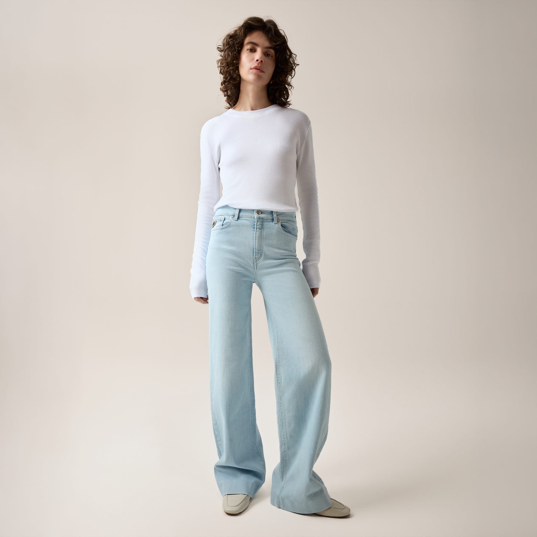 lois-palazzo-jeans-anchos-de-tiro-cl-sico-para-mujer-95-algod-n-3-pes-t-400-y-2- image 2