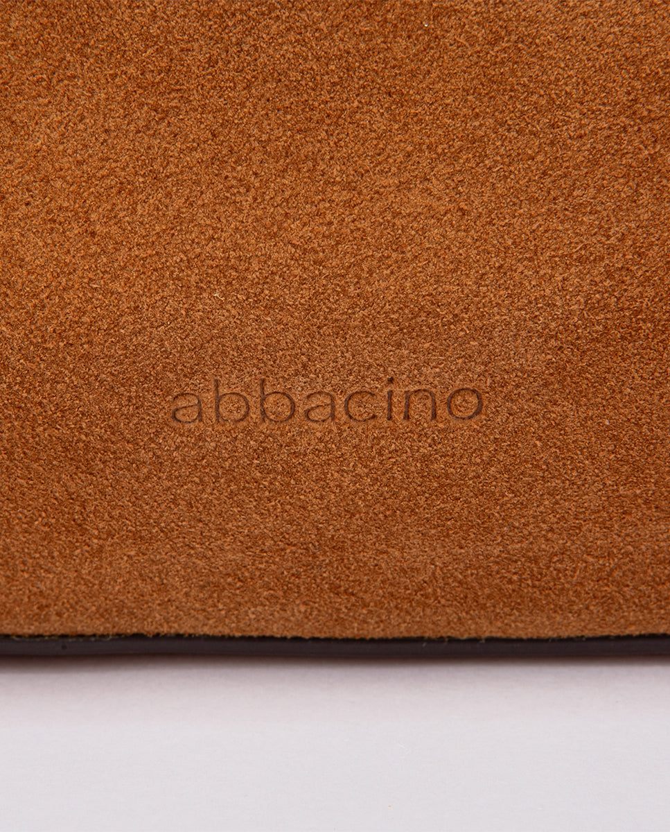 bandolera-abbacino-en-piel-lisa-y-serraje-cognac-asa-regulable-y-bolsillo-exteri image 6