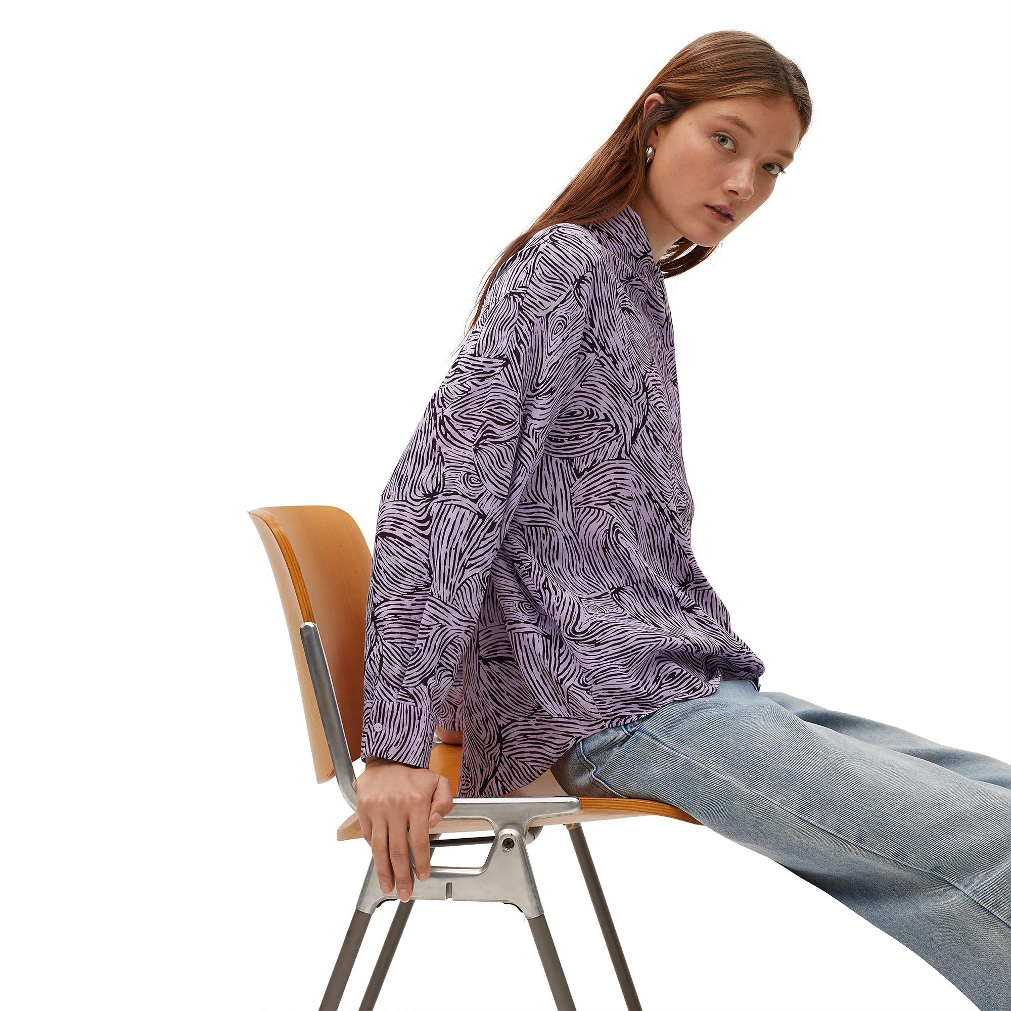 parfois-camisa-oversize-estampada-mujeres image 3
