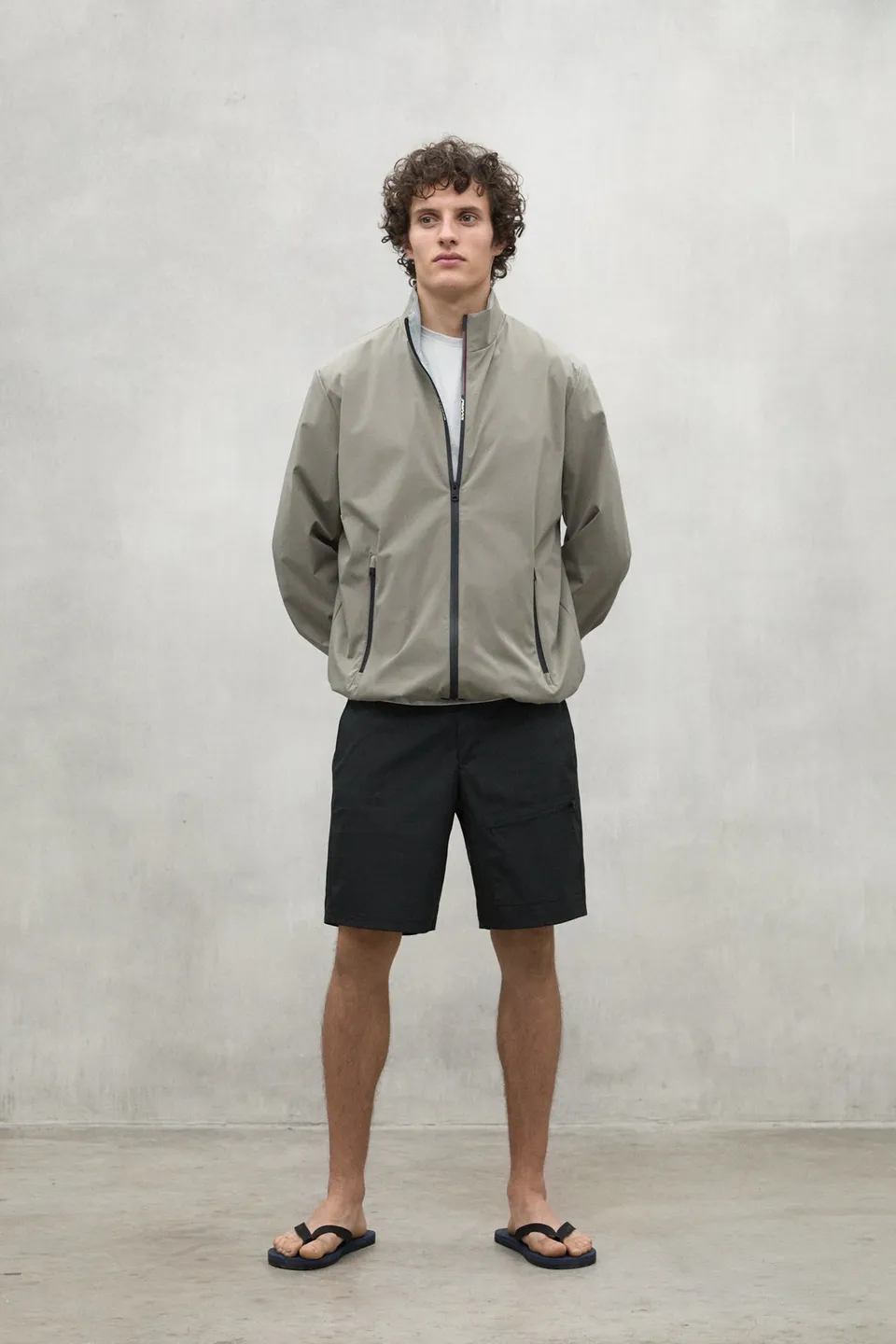 chaquetas-ecoalf-james-marr-n-de-hombre-poli-ster-100-reciclado-2-capas-e-imperm image 1