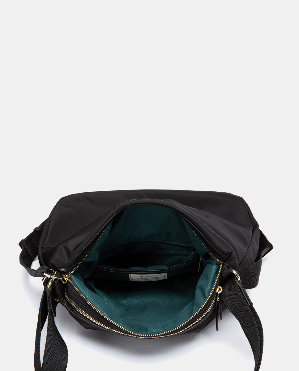 abbacino-mochila-multifuncional-negra-en-materiales-reciclados image 6