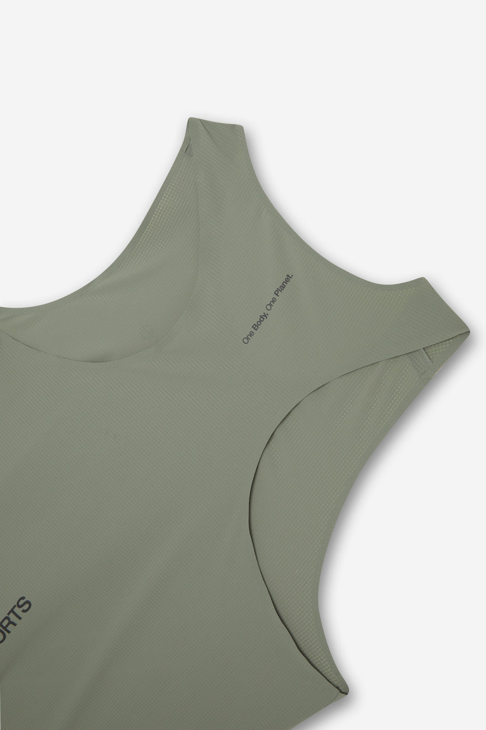ecoalf-top-bombay-verde-camiseta-de-running-ultraligera-transpirable-y-secado-r- image 6