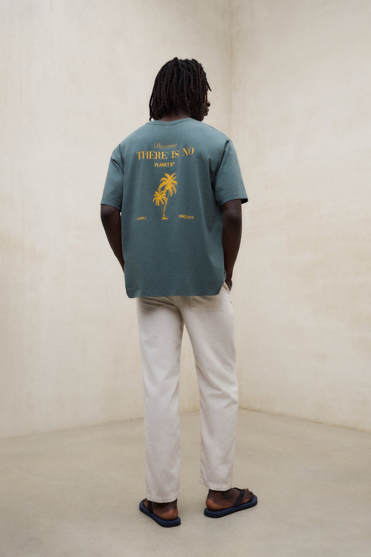 camiseta-ecoalf-mund-verde-para-hombre-fit-oversize-de-50-algod-n-org-nico-con-s image 1