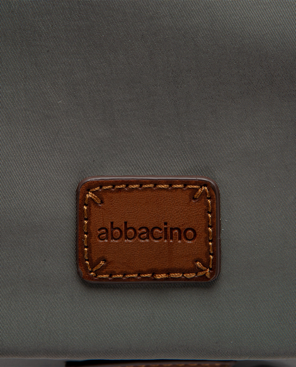 bandolera-abbacino-gris-materiales-reciclados-satinada image 7