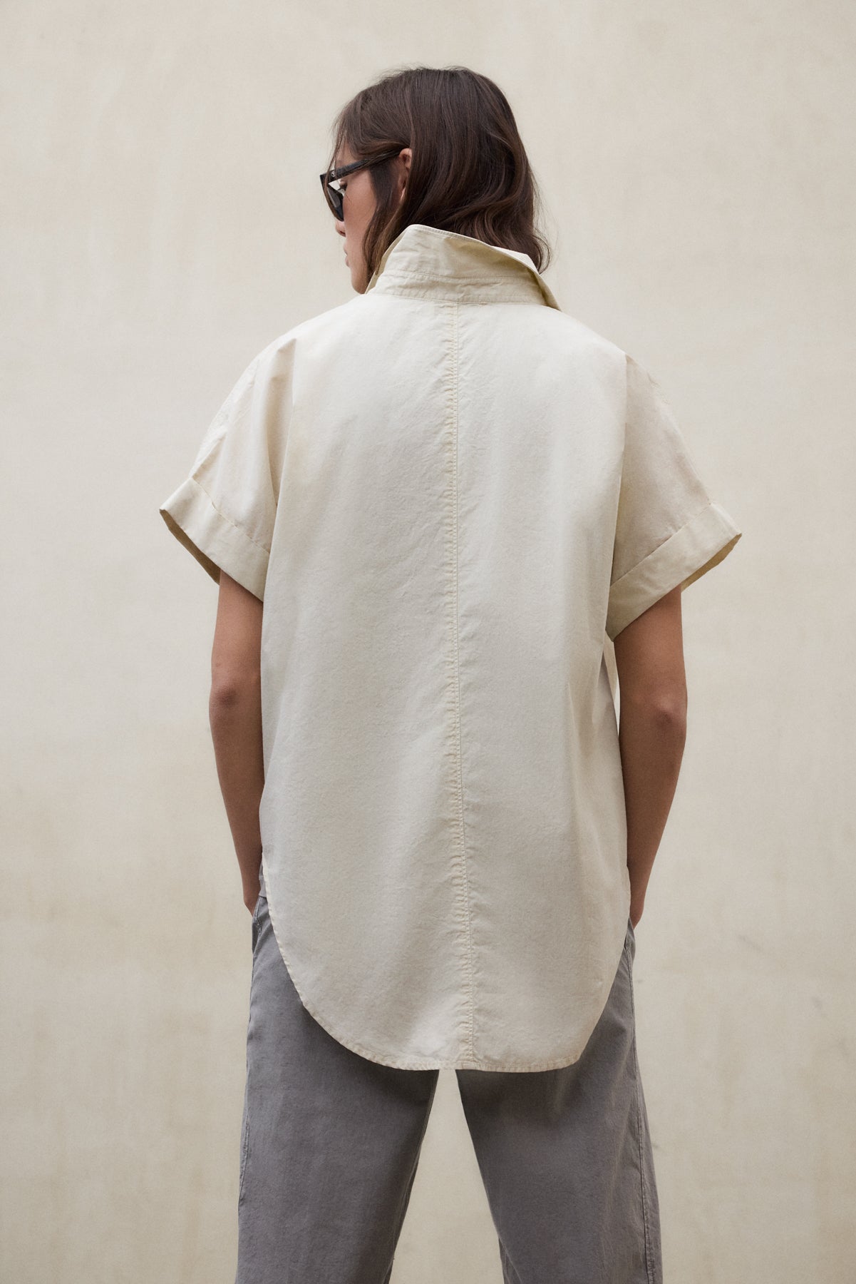 camisa-ecoalf-isabel-beige-de-algod-n-regenerativo-para-mujer image 3