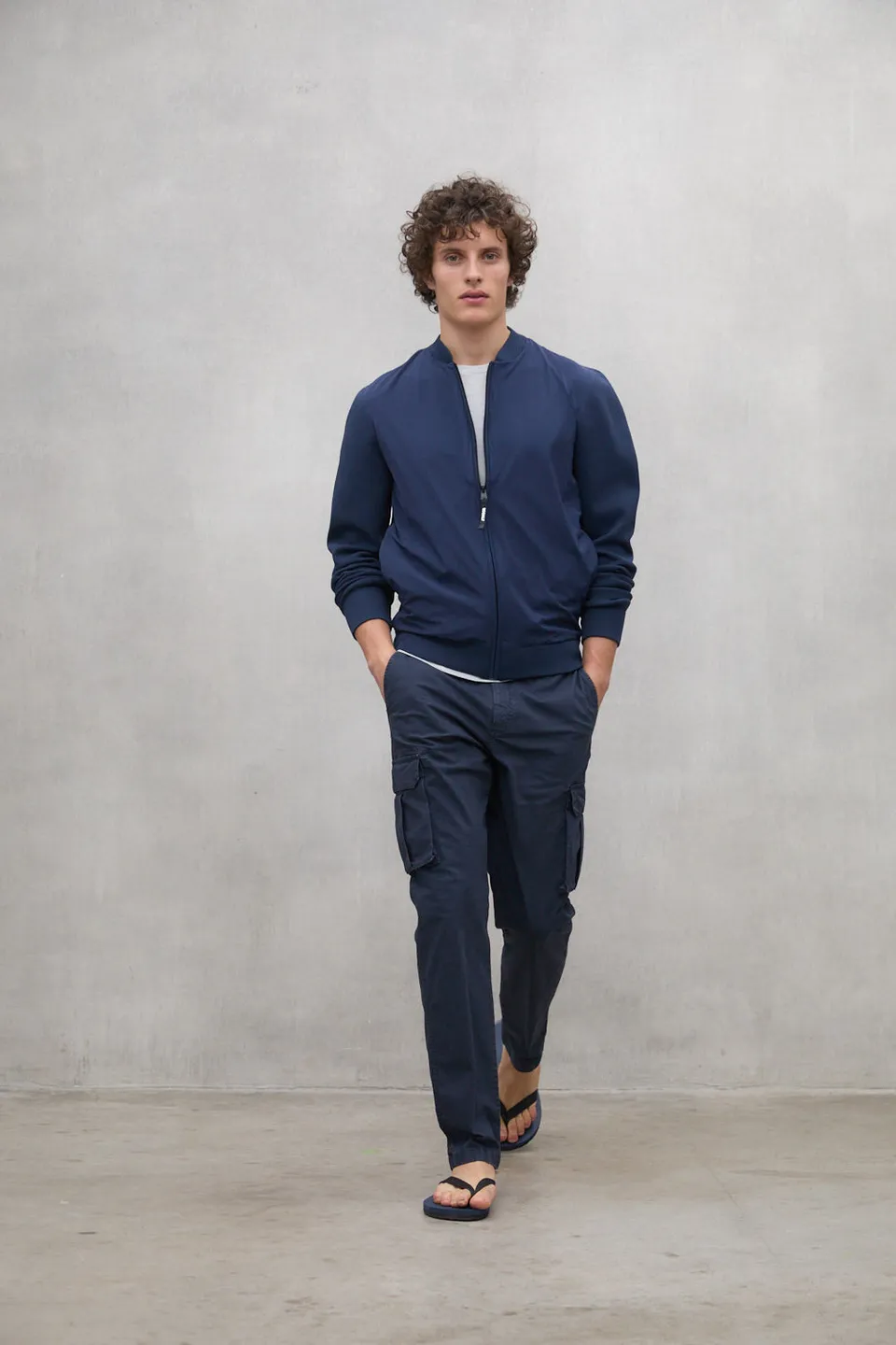 pantalones-ecoalf-ethicargo-azul-marino-cargo-regular-de-algod-n-reciclado image 1