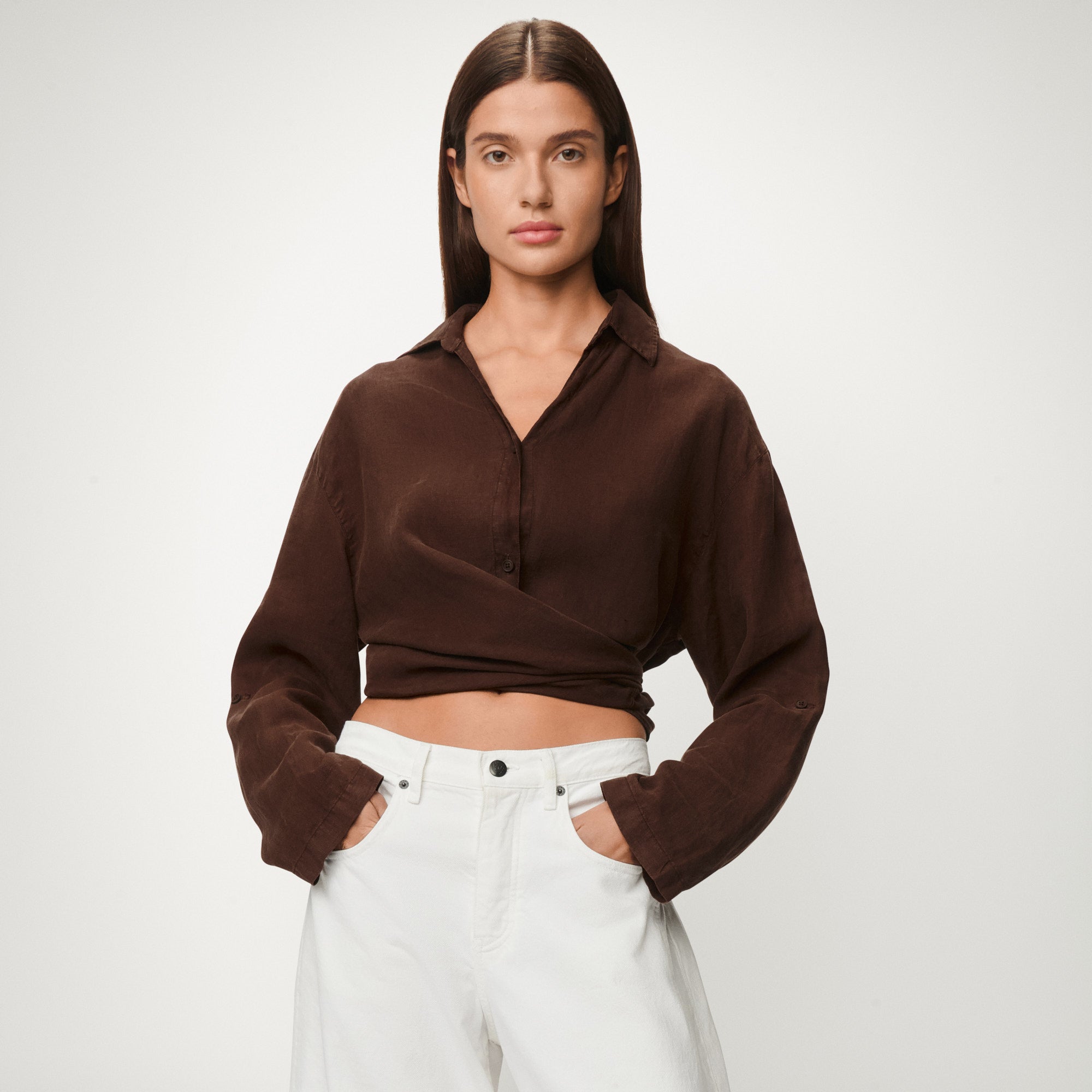 lois-pia-camisa-de-lino-anudada-con-mangas-de-bot-n-hecha-en-espa-a image 5