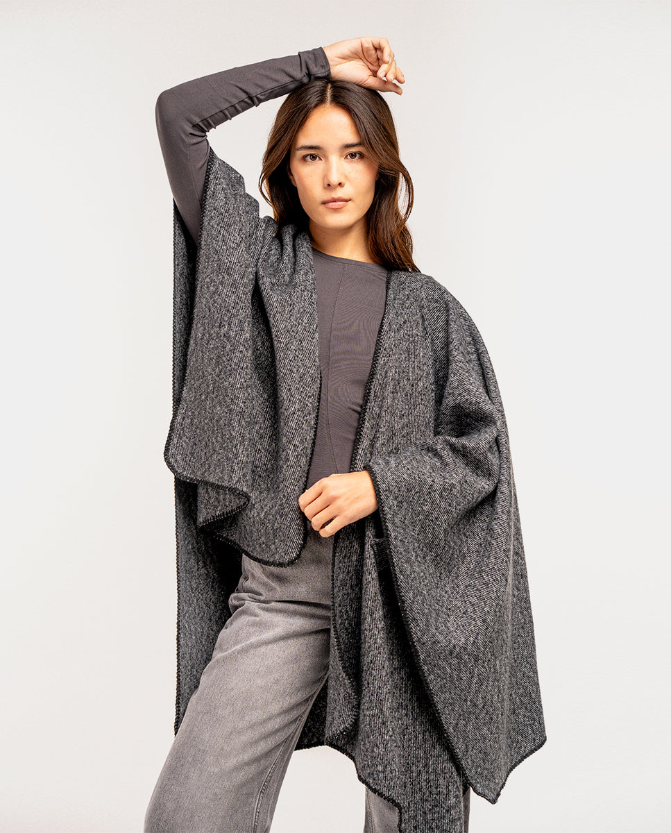 abbacino-poncho-mujer-negro-talla-nica-tacto-suave-c-lido image 1