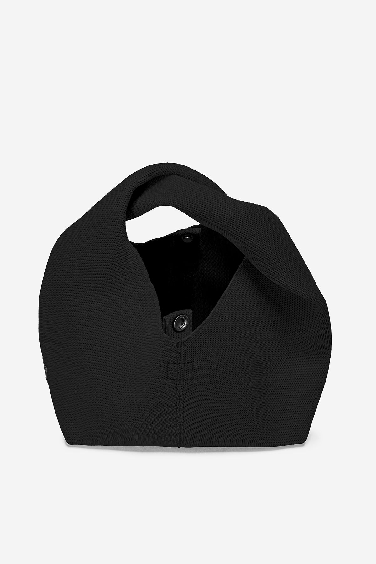 bolso-tika-mini-liso-negro-de-mujer-ecoalf-30x23x15-cm-poli-ster-reciclado image 2