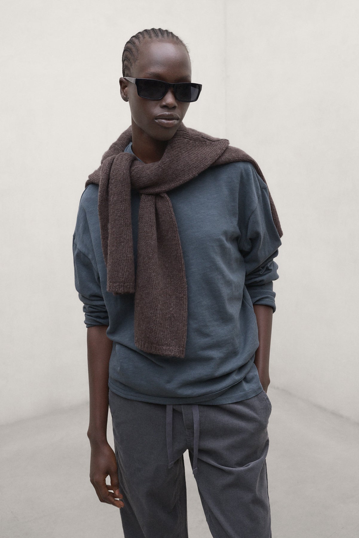 camiseta-veneca-khaki-de-ecoalf image 1