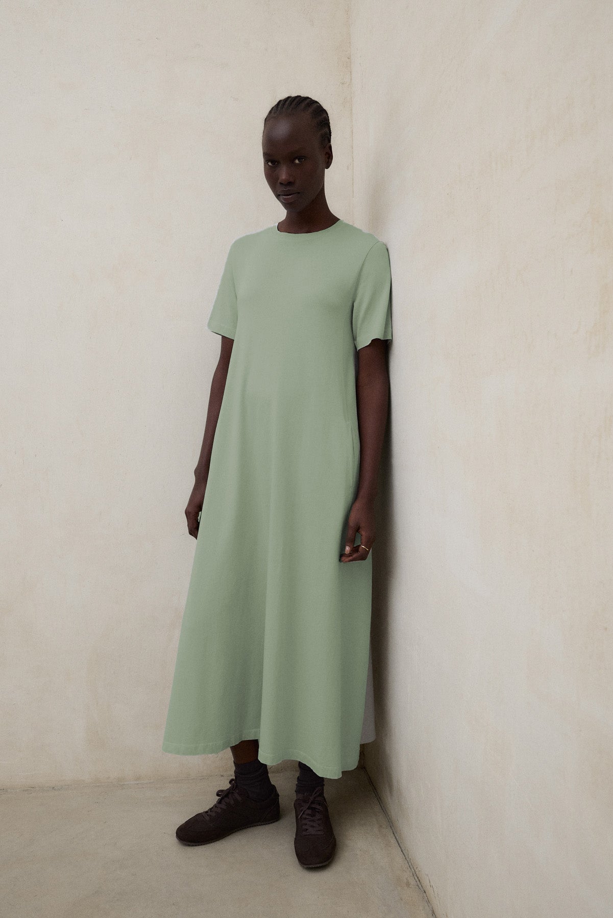 vestido-ecoalf-elettra-verde-de-mujer image 2