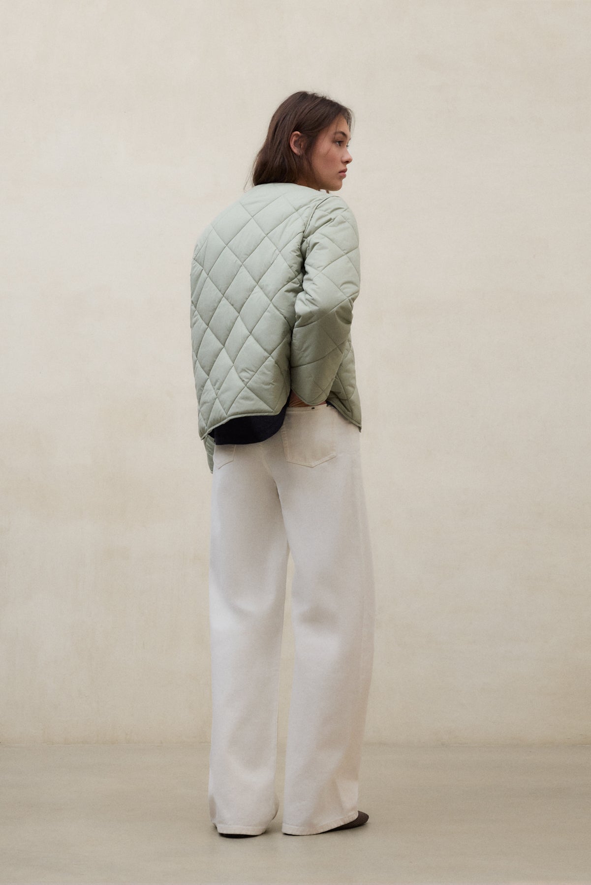 chaqueta-ecoalf-musa-rhomb-verde-para-mujer-poli-ster-100-reciclado-repelente-al image 3