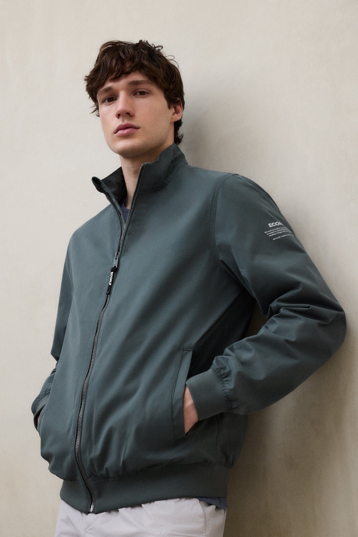 ecoalf-chaqueta-pikes-verde-85-poli-ster-reciclado-repelente-al-agua image 3