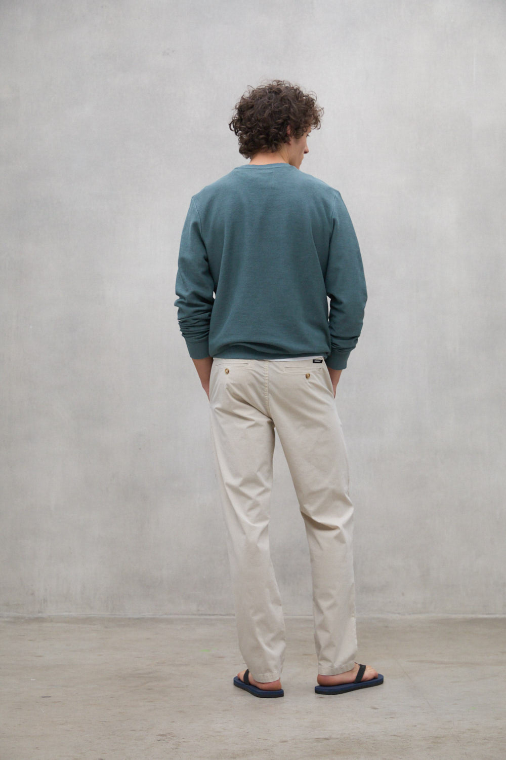 pantal-n-ecoalf-ethic-beige-de-hombre-algod-n-sostenible-y-elastano-fit-regular image 2