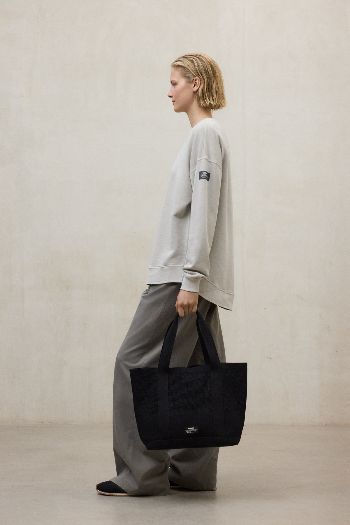 ecoalf-sudadera-elvas-gris-claro-de-mujer image 4