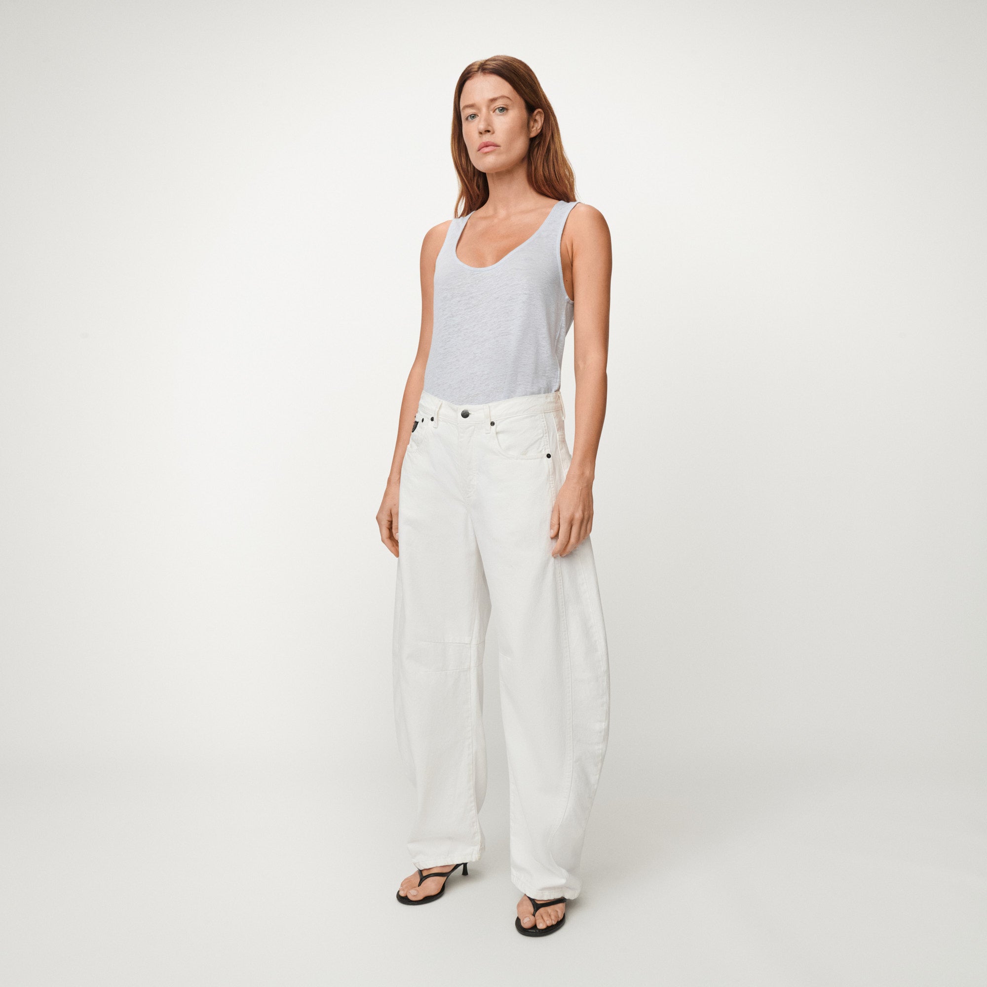 camiseta-leo-de-lois-color-blanco-tallas-xs-xl image 5