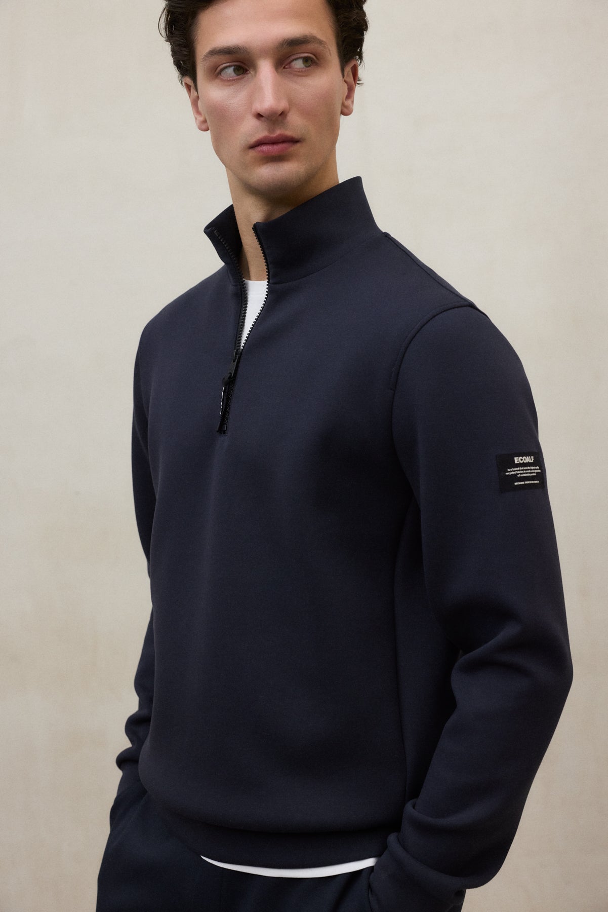 sudadera-betren-ecoalf-azul-cuello-alto-manga-rangl-n-neopreno-look-75-poli-ster image 4