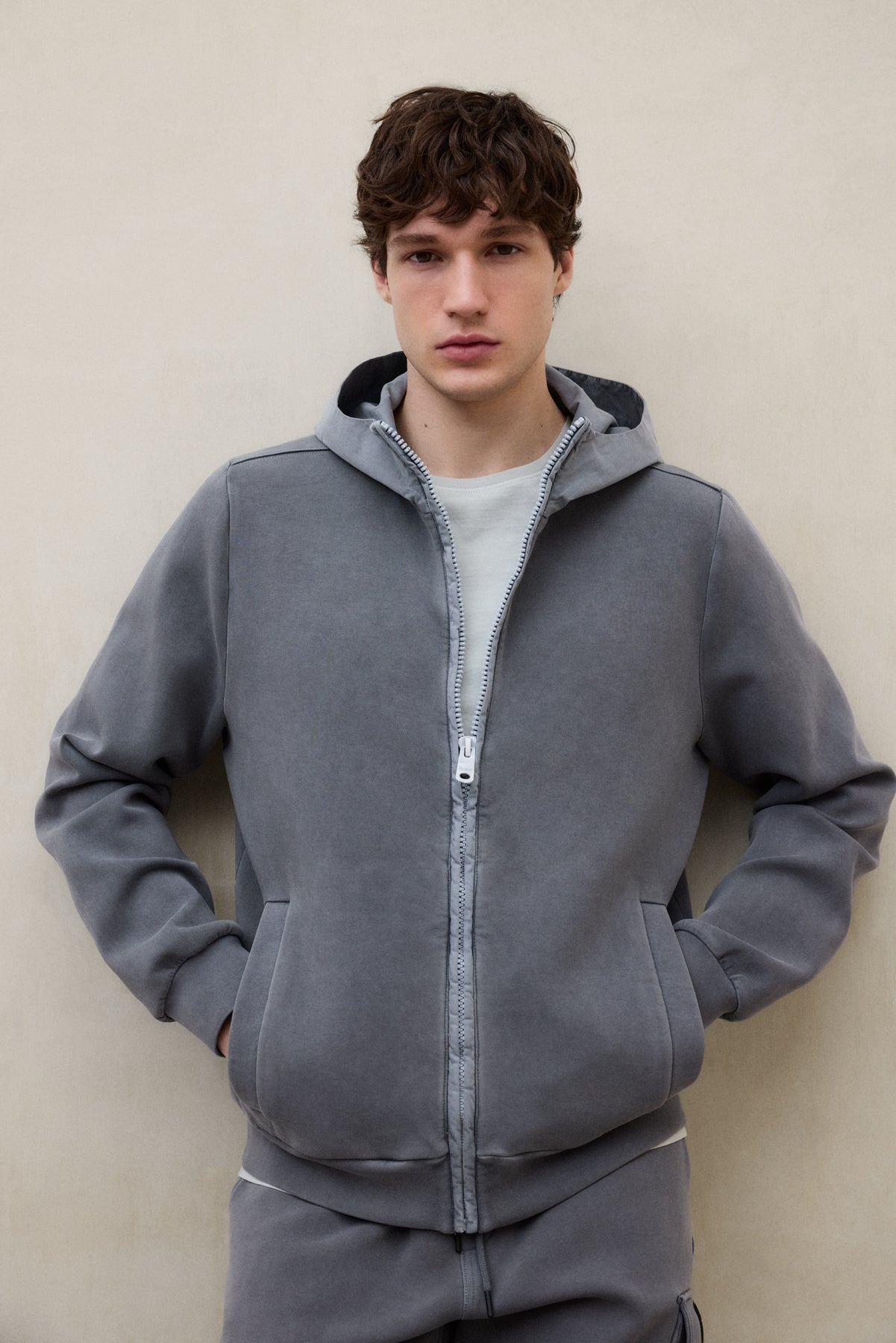 sudadera-ecoalf-dylan-de-neopreno-gris-oscuro-para-hombre image 2