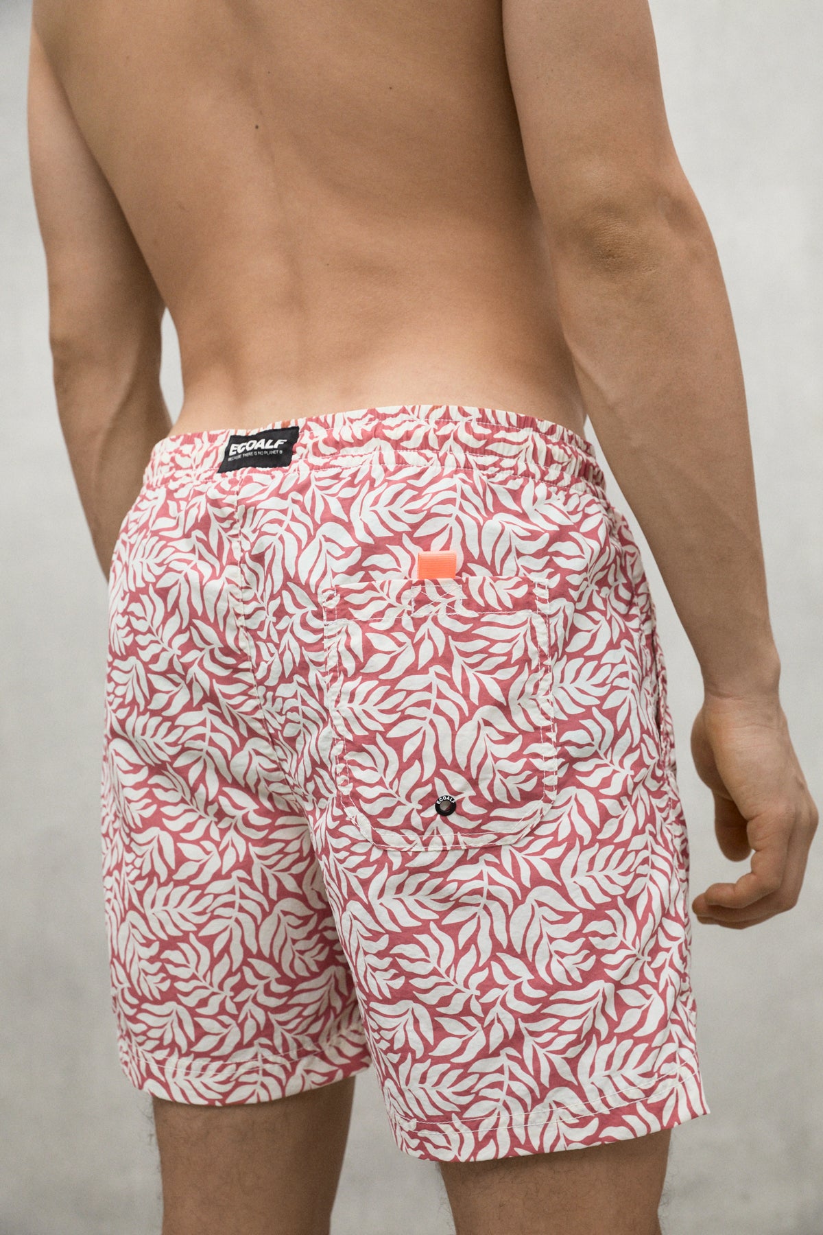traje-de-ba-o-bequia-de-ecoalf-para-hombre-rojo-poliamida-reciclada image 3
