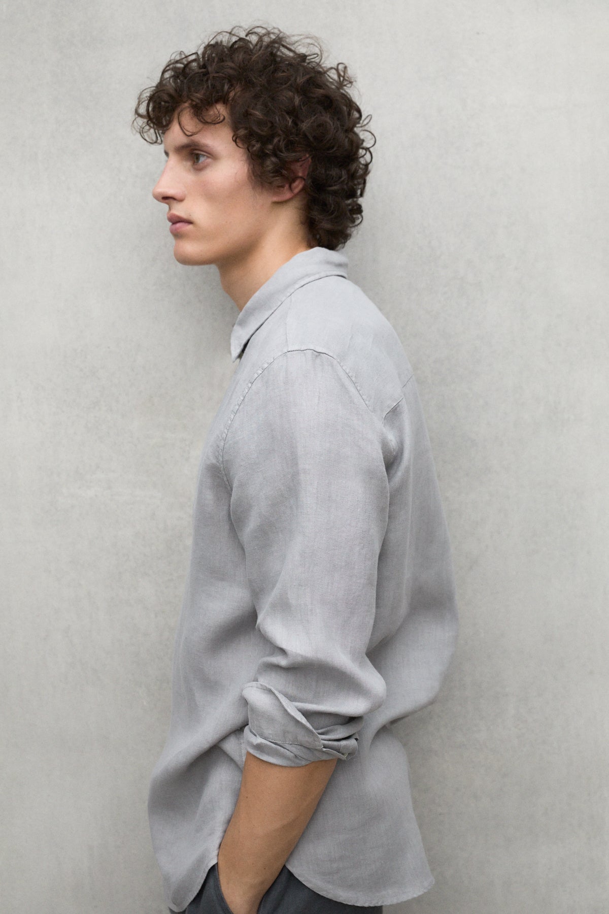 camisa-malibu-ecoalf-de-lino-para-hombre-gris-fit-regular image 2